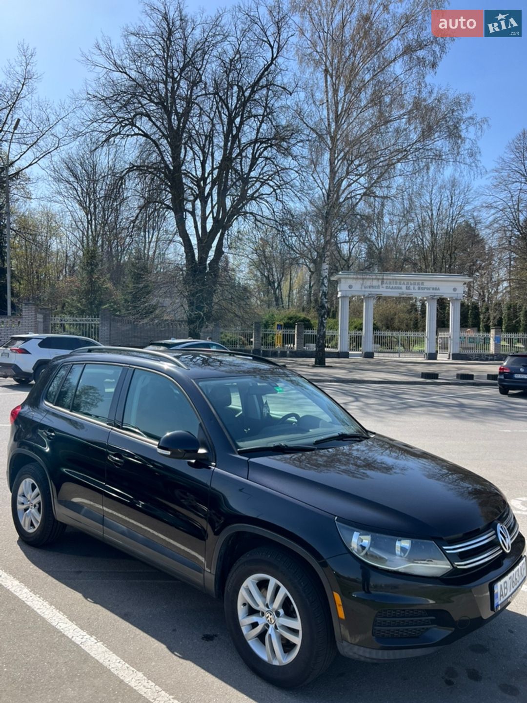 Volkswagen Tiguan 2015 VIN WVGAV7AX9GW545711 фото оголошення 4 з 16