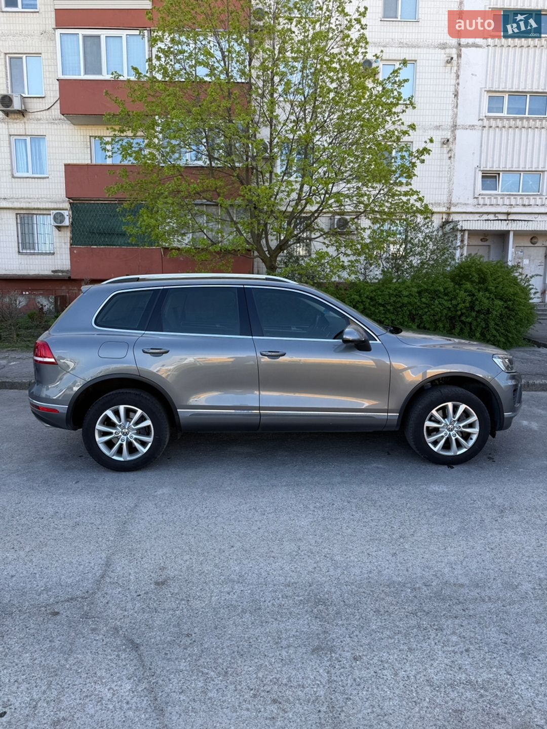 Volkswagen Touareg 2016 VIN WVGZZZ7PZGD025909 фото оголошення 3 з 29