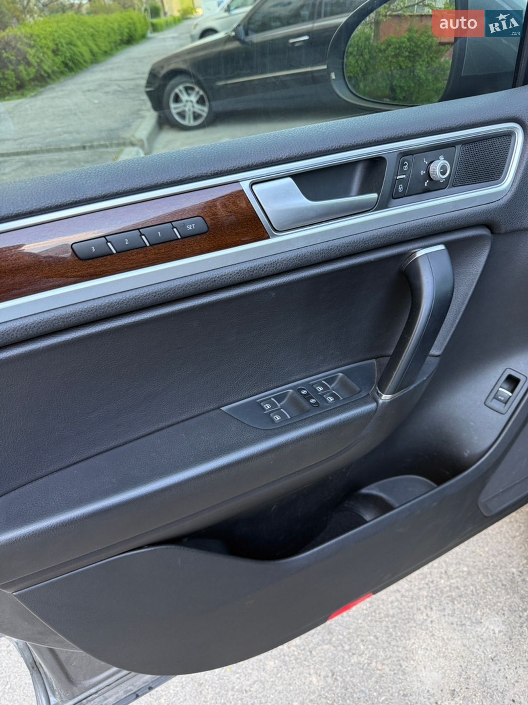 Volkswagen Touareg 2016 VIN WVGZZZ7PZGD025909 фото оголошення 18 з 29