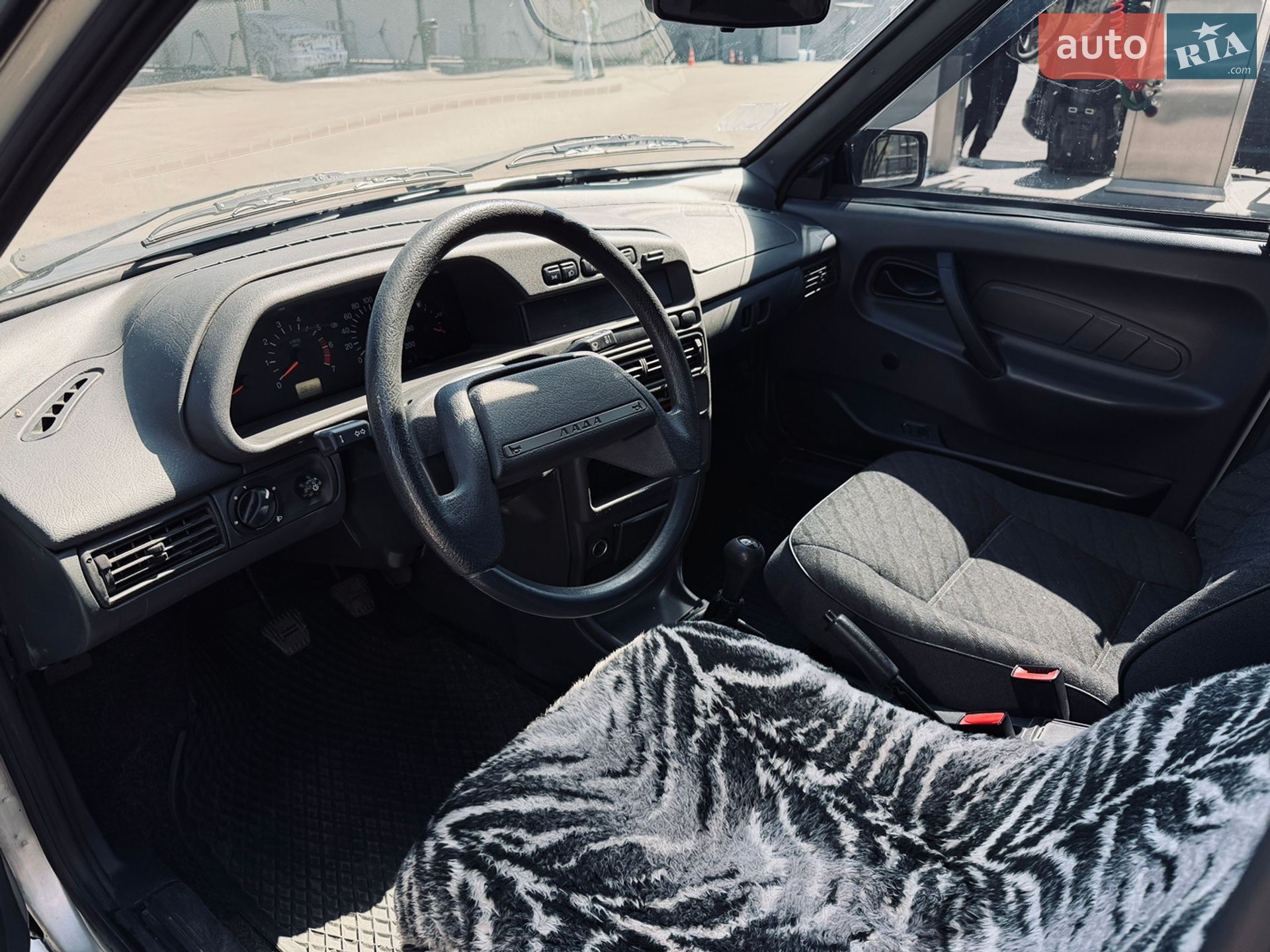 ВАЗ / Lada 2115 Samara 2004 VIN XTA21150043643638 фото оголошення 9 з 14