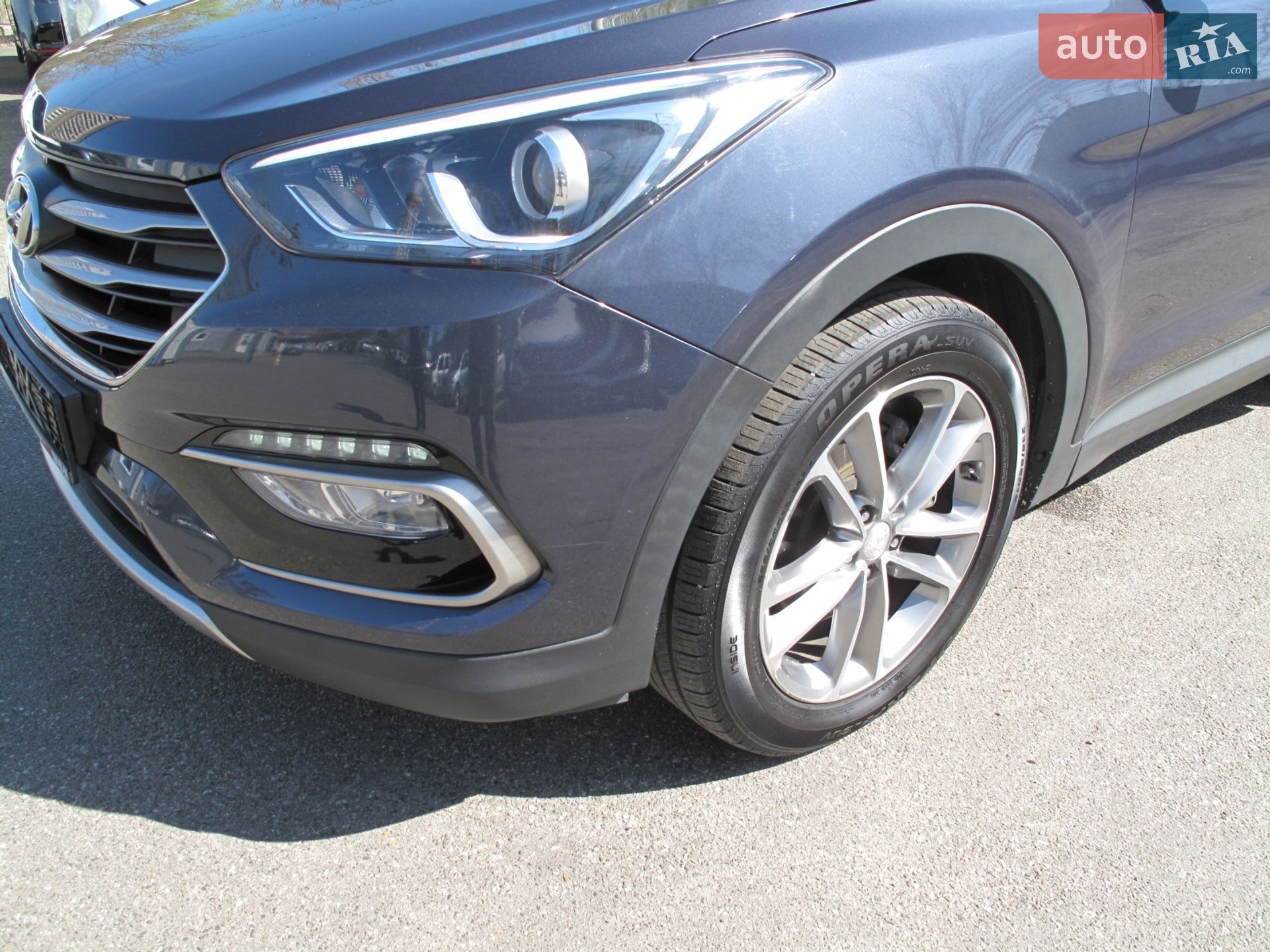 Hyundai Santa FE 2016 VIN KMHSW81XBGU625843 фото оголошення 16 з 92