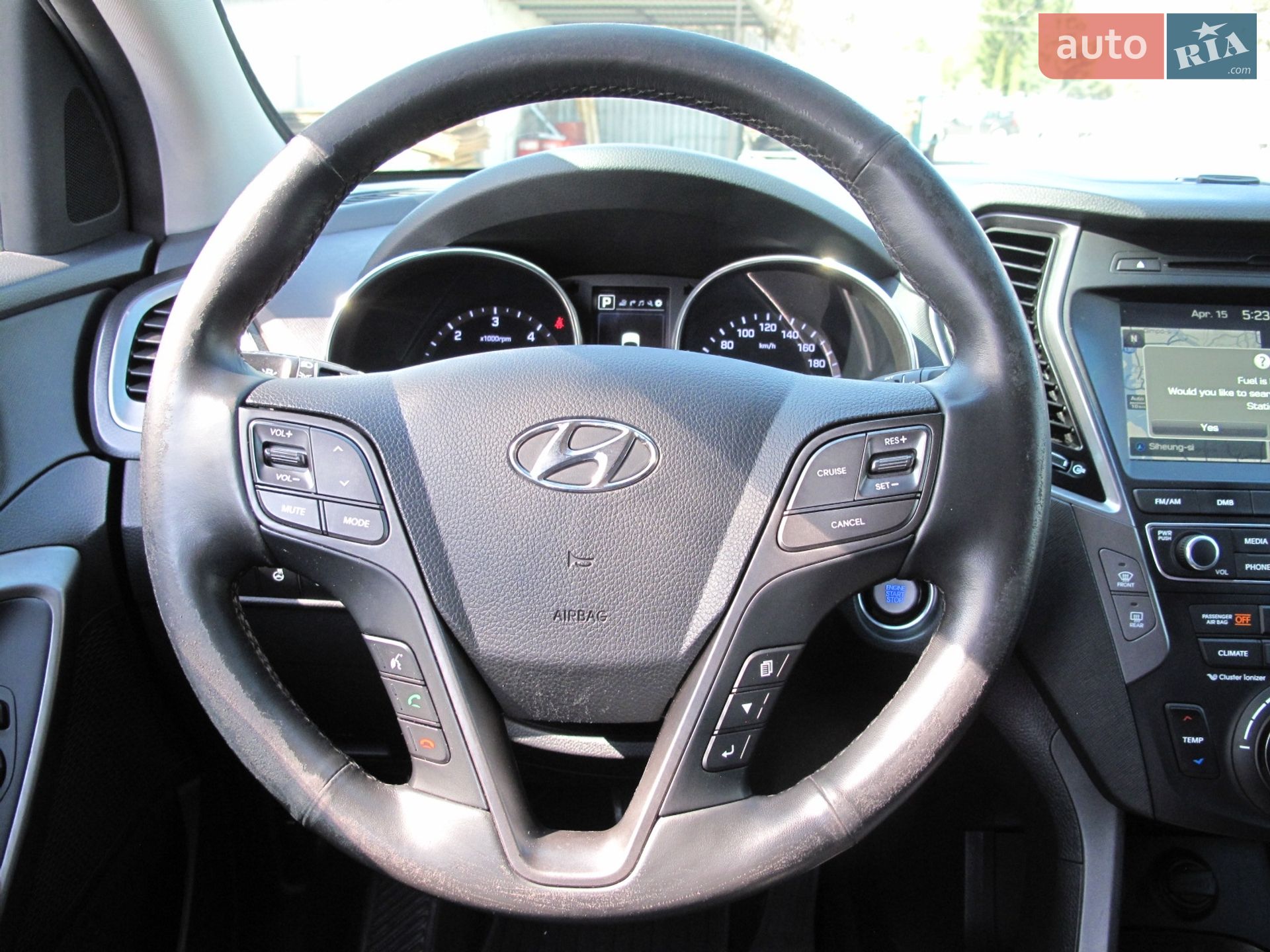 Hyundai Santa FE 2016 VIN KMHSW81XBGU625843 фото оголошення 30 з 92
