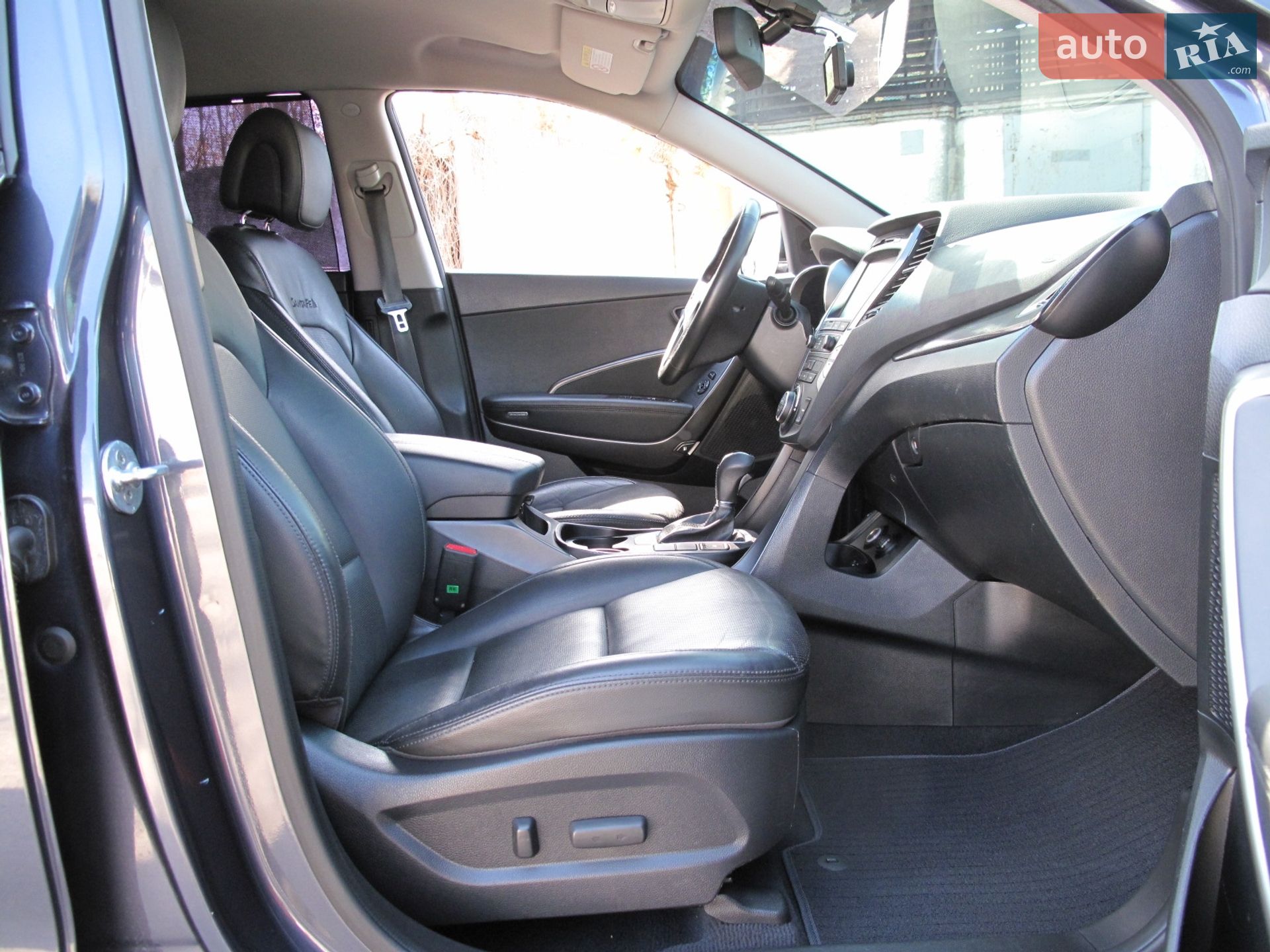 Hyundai Santa FE 2016 VIN KMHSW81XBGU625843 фото оголошення 48 з 92