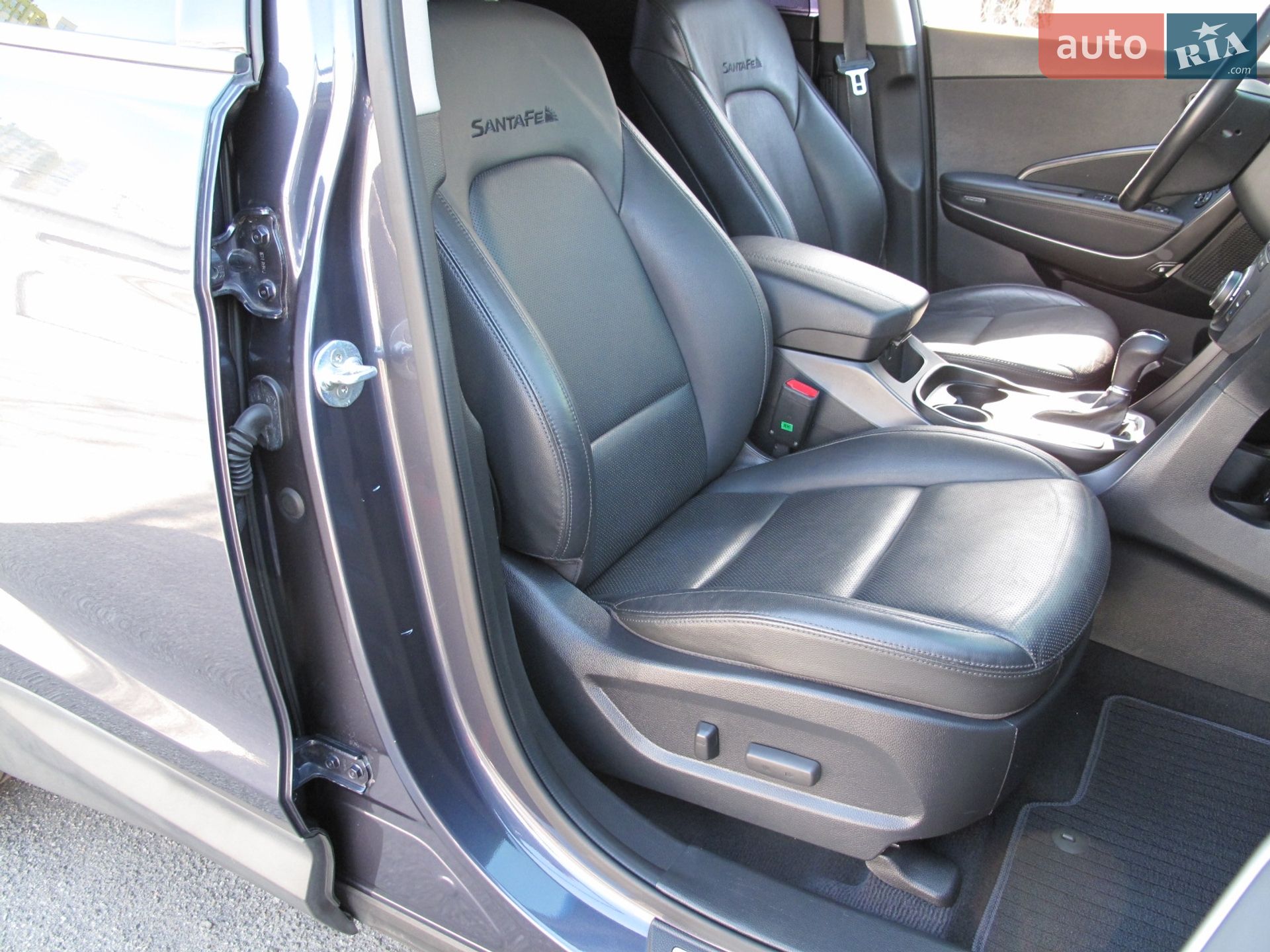 Hyundai Santa FE 2016 VIN KMHSW81XBGU625843 фото оголошення 59 з 92