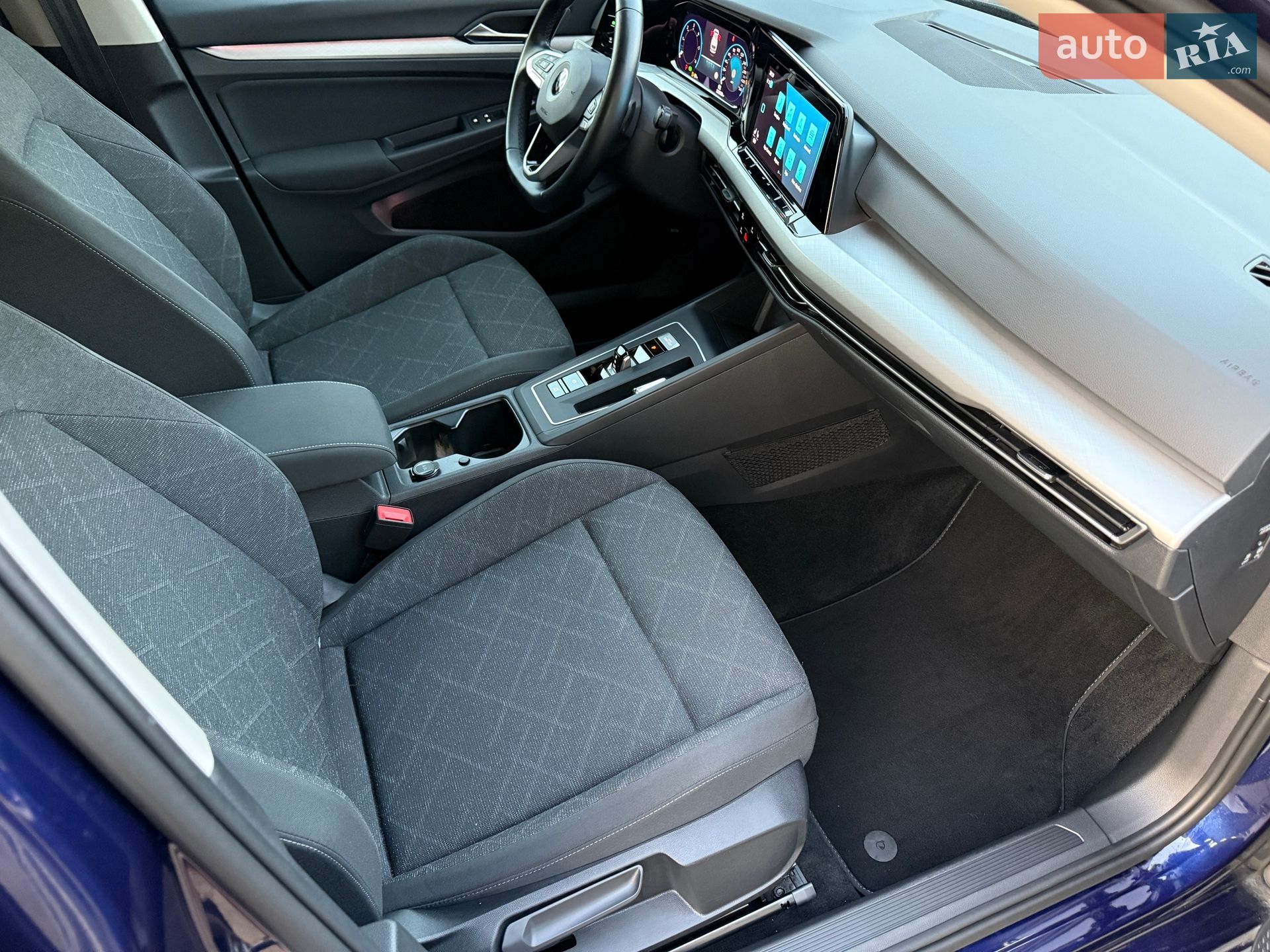 Volkswagen Golf 2021 VIN WVWZZZCDZMW514036 фото оголошення 8 з 31
