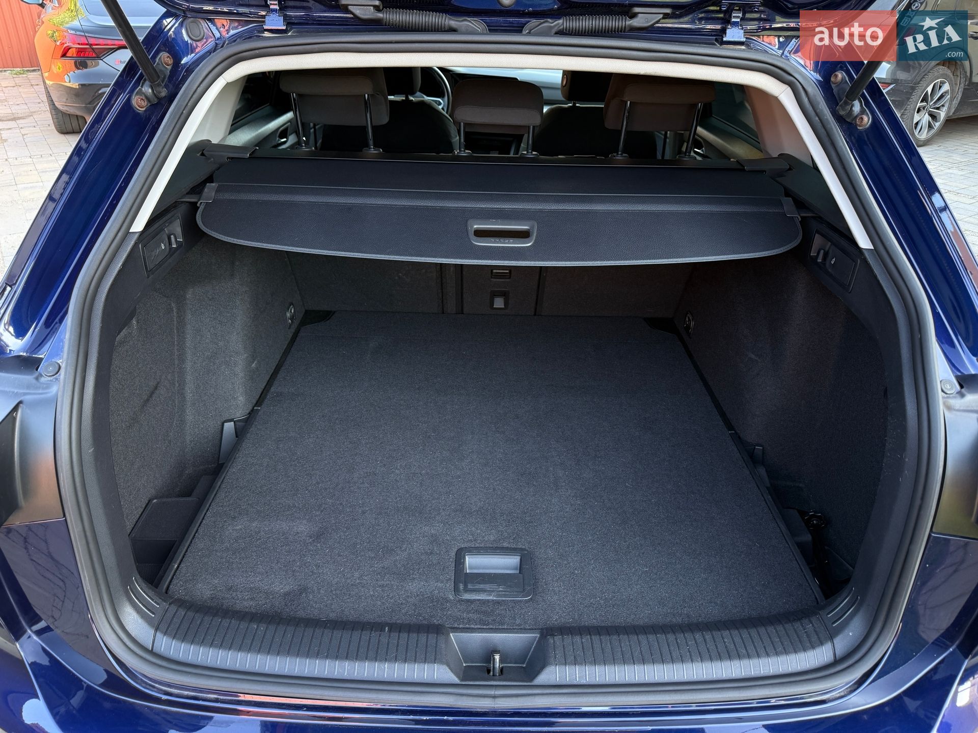 Volkswagen Golf 2021 VIN WVWZZZCDZMW514036 фото оголошення 31 з 31