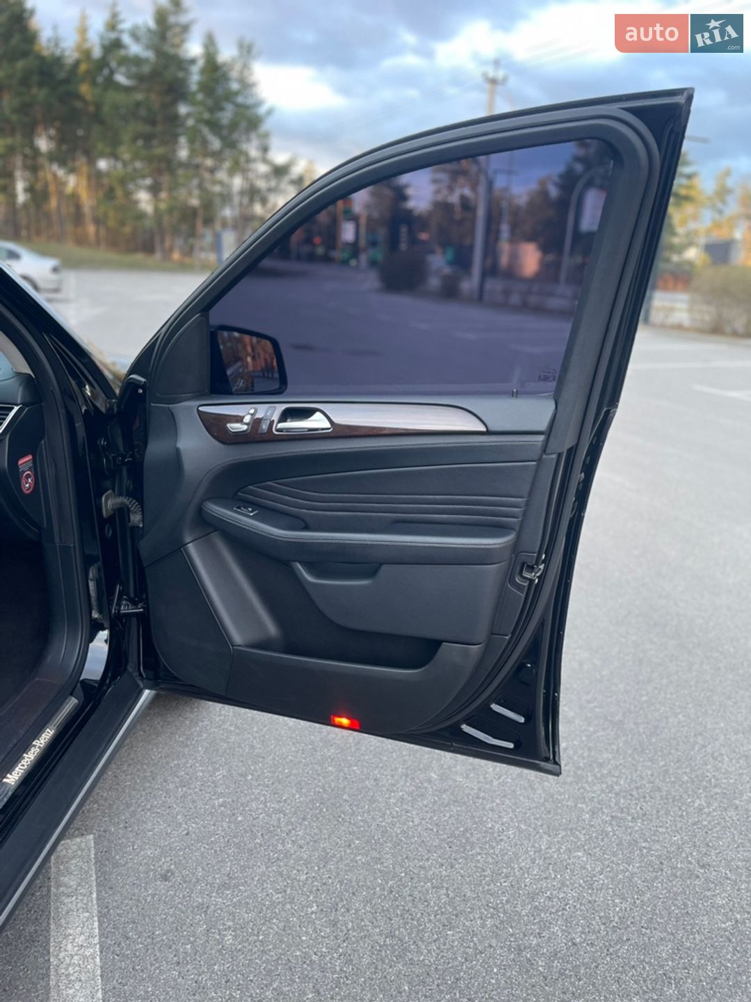 Mercedes-Benz GLE-Class 2016 VIN WDC1660241A704329 фото оголошення 13 з 18