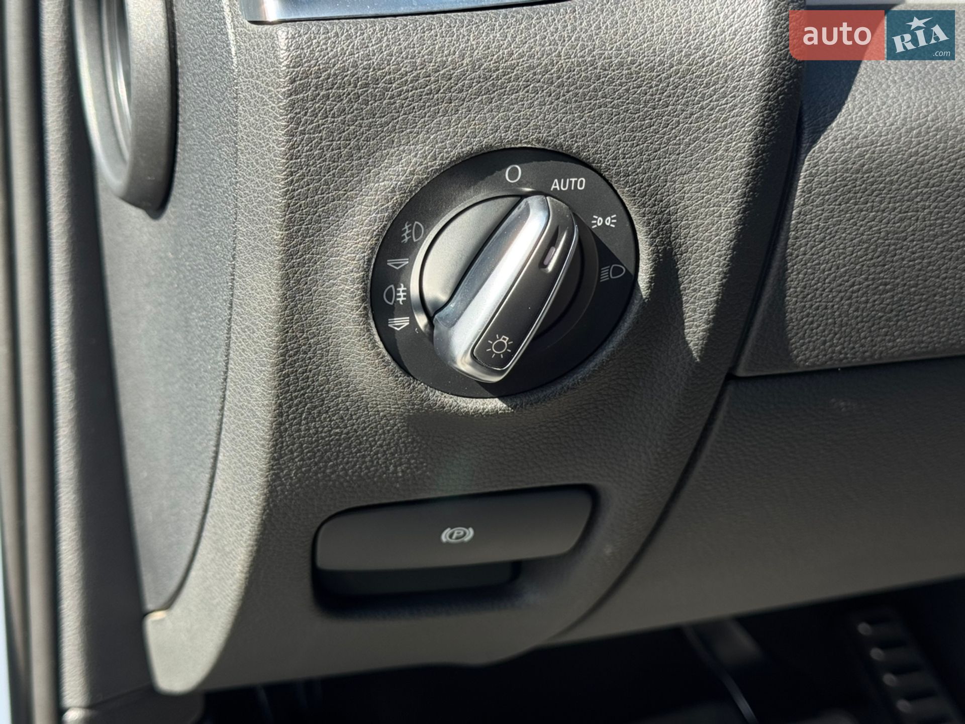 Audi Q7 2013 VIN WAUZZZ4L6ED015007 фото оголошення 18 з 43