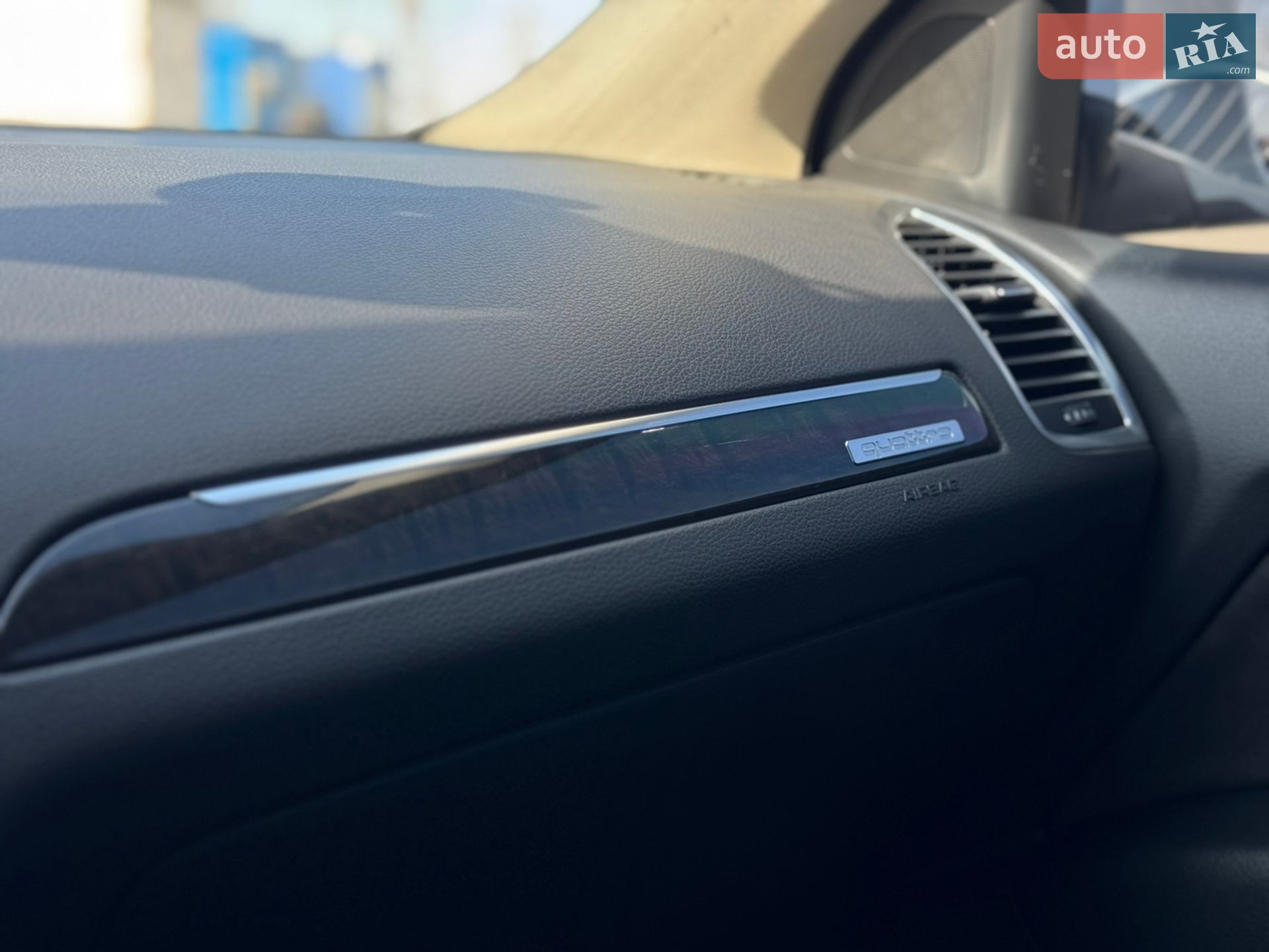 Audi Q7 2013 VIN WAUZZZ4L6ED015007 фото оголошення 24 з 43