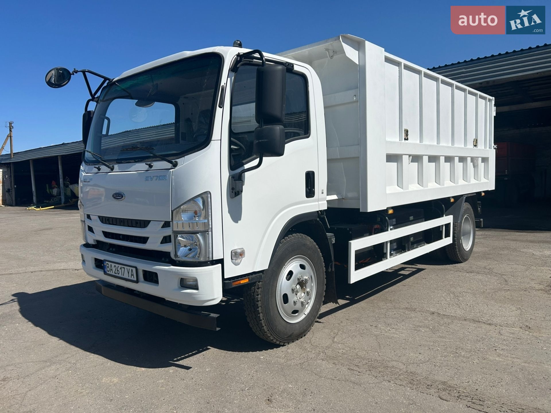 Isuzu Elf 2025 VIN LWLRAEYKXSL002610 фото оголошення 3 з 7