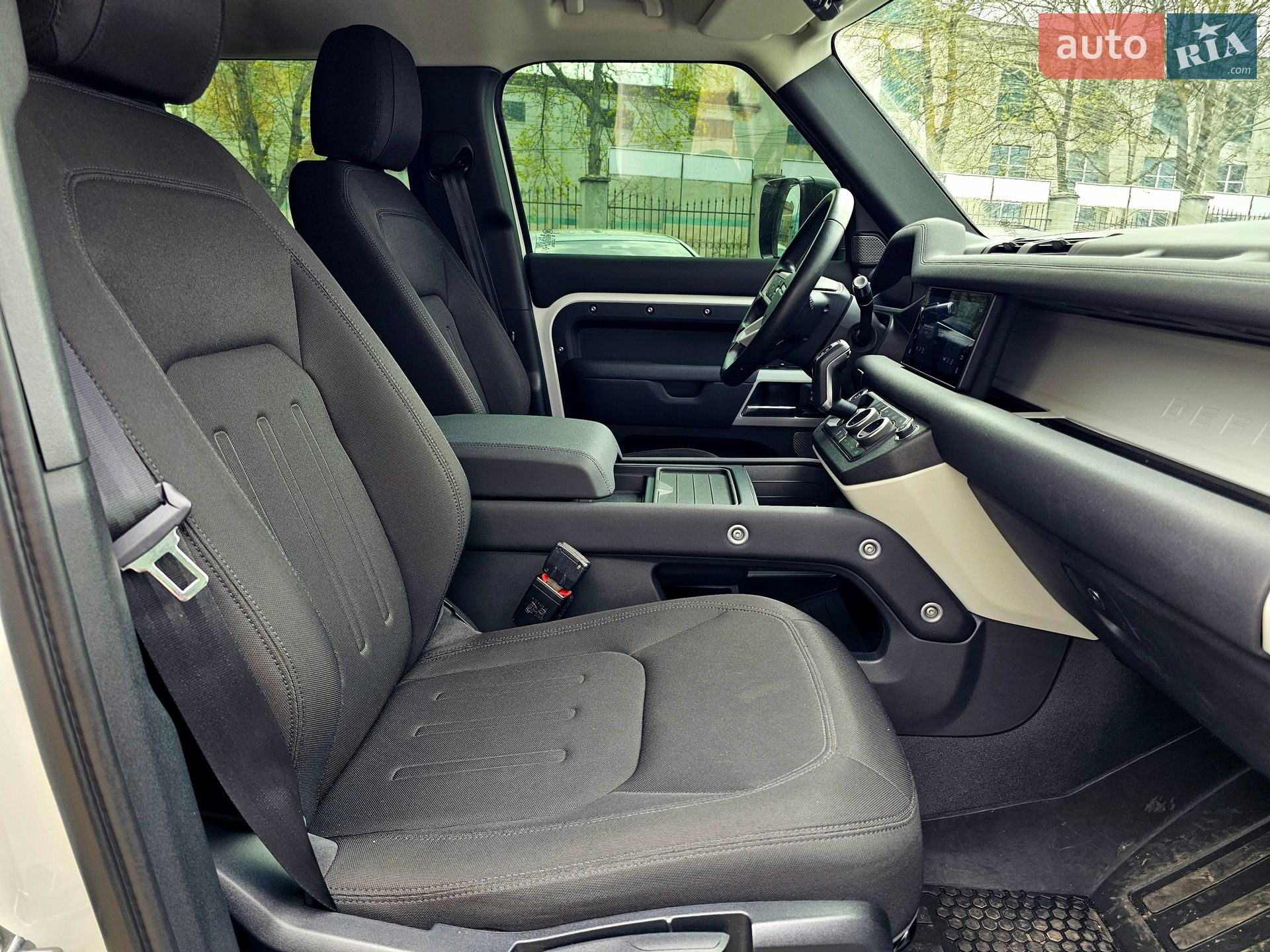 Land Rover Defender 2020 VIN SALEA7BN0L2024742 фото оголошення 24 з 76