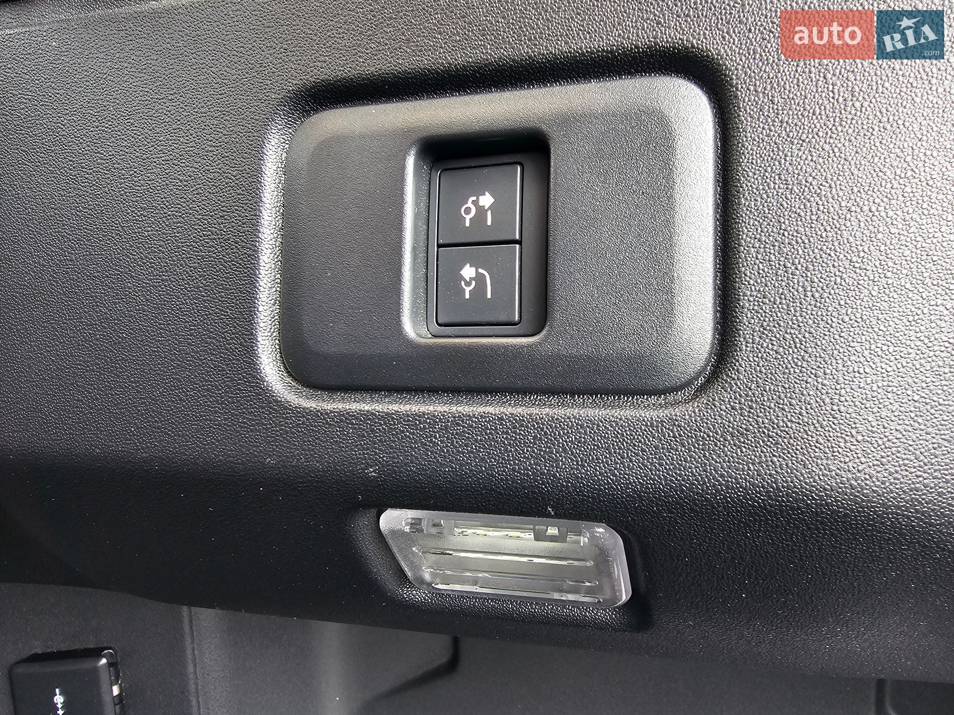 Land Rover Defender 2020 VIN SALEA7BN0L2024742 фото оголошення 66 з 76