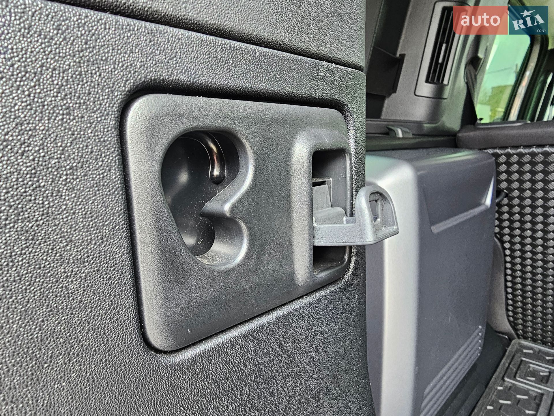 Land Rover Defender 2020 VIN SALEA7BN0L2024742 фото оголошення 64 з 76