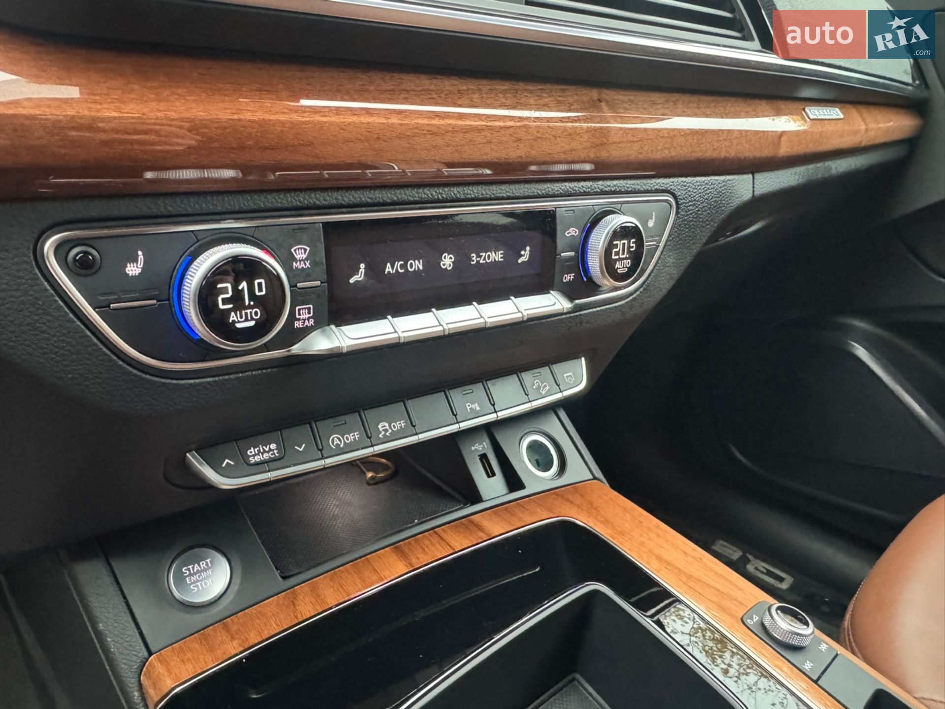 Audi Q5 2021 VIN WA1AAAFY2M2108791 фото оголошення 16 з 25