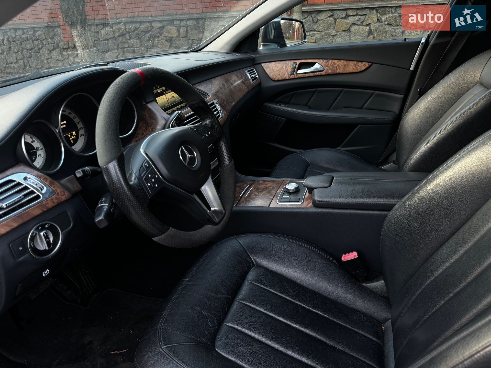 Mercedes-Benz CLS-Class 2011 VIN WDD2183231A004618 фото оголошення 14 з 23