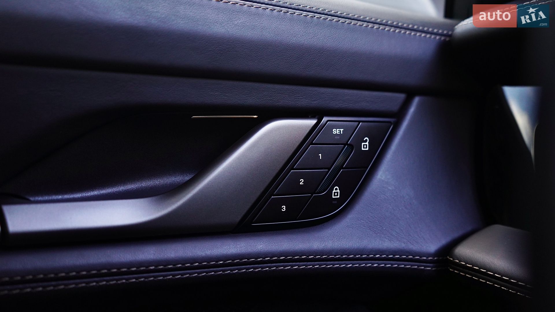 Porsche Taycan 2024 VIN WP0AC2Y10SSA55272 фото оголошення 35 з 60