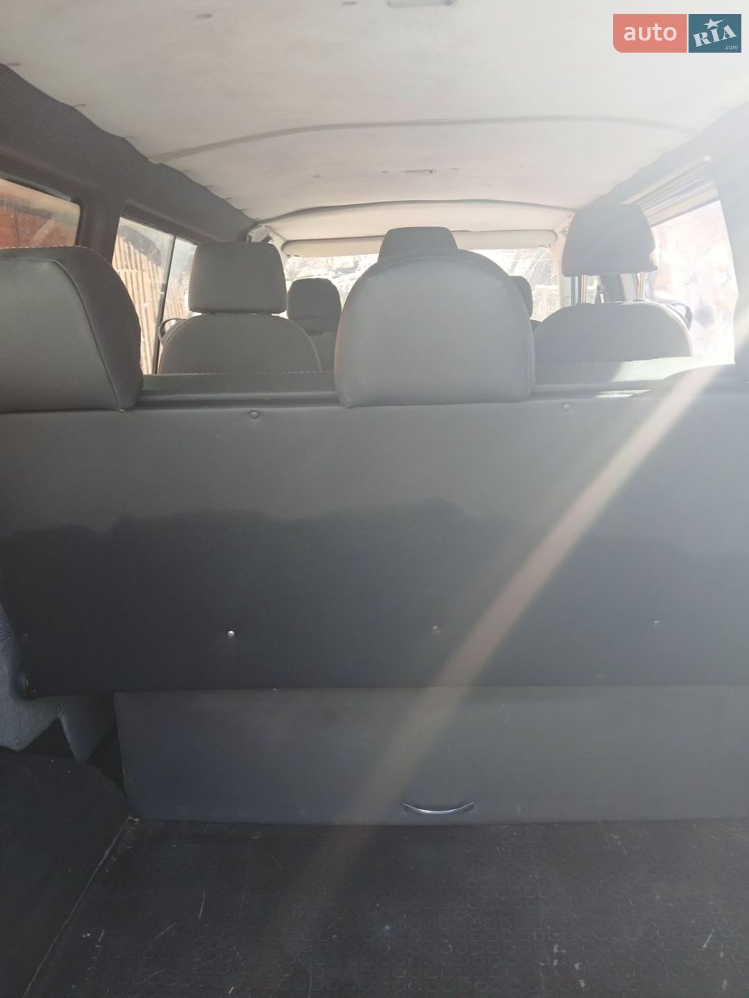 Volkswagen Transporter 2003 VIN WV1ZZZ70Z3H139851 фото оголошення 50 з 52