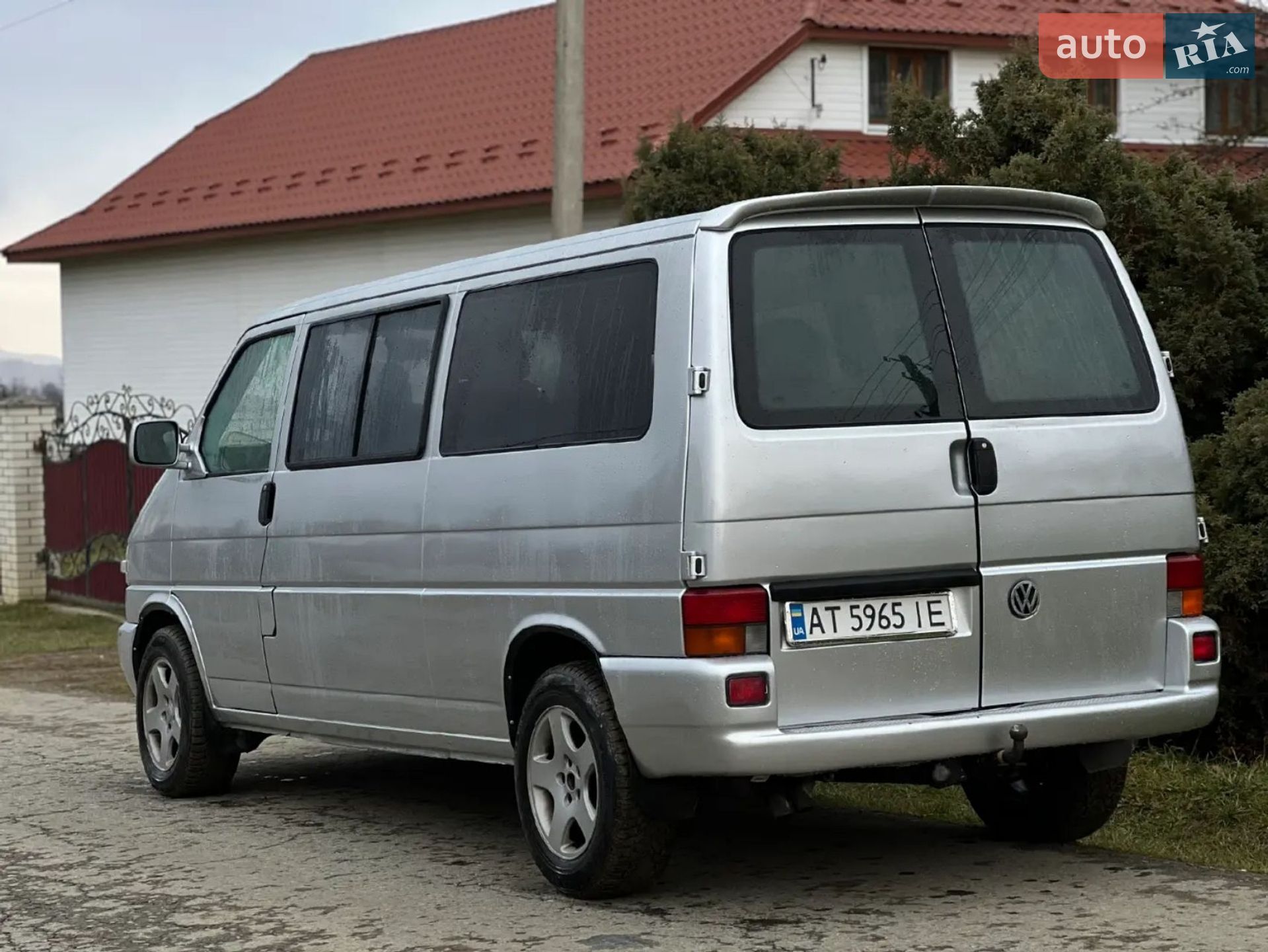 Volkswagen Transporter 2003 VIN WV1ZZZ70Z3H139851 фото оголошення 40 з 55