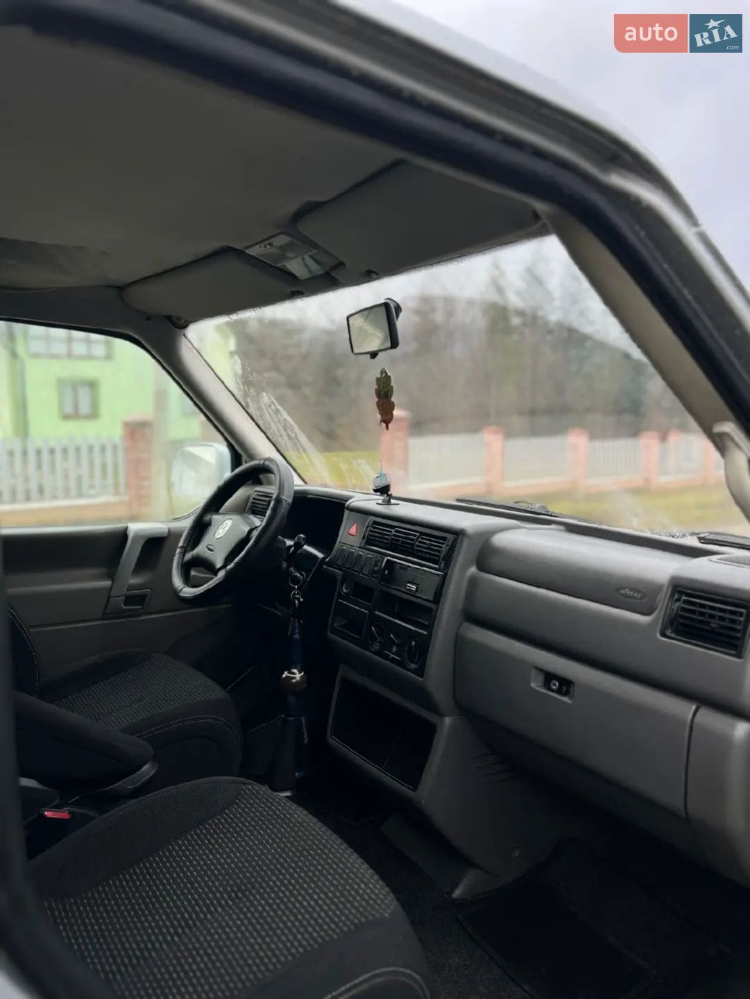 Volkswagen Transporter 2003 VIN WV1ZZZ70Z3H139851 фото оголошення 41 з 55
