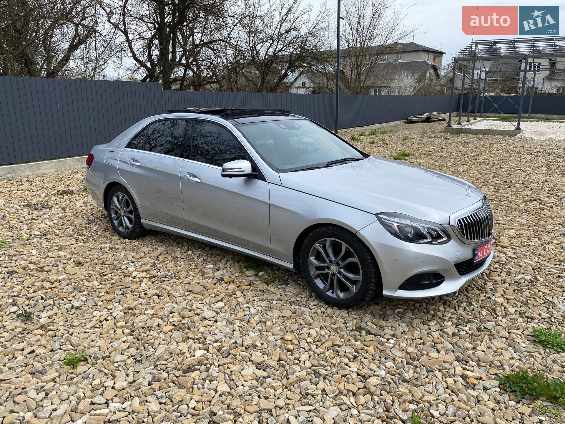 Mercedes-Benz E-Class 2013 VIN WDDHF9HB3EA945902 фото оголошення 13 з 25