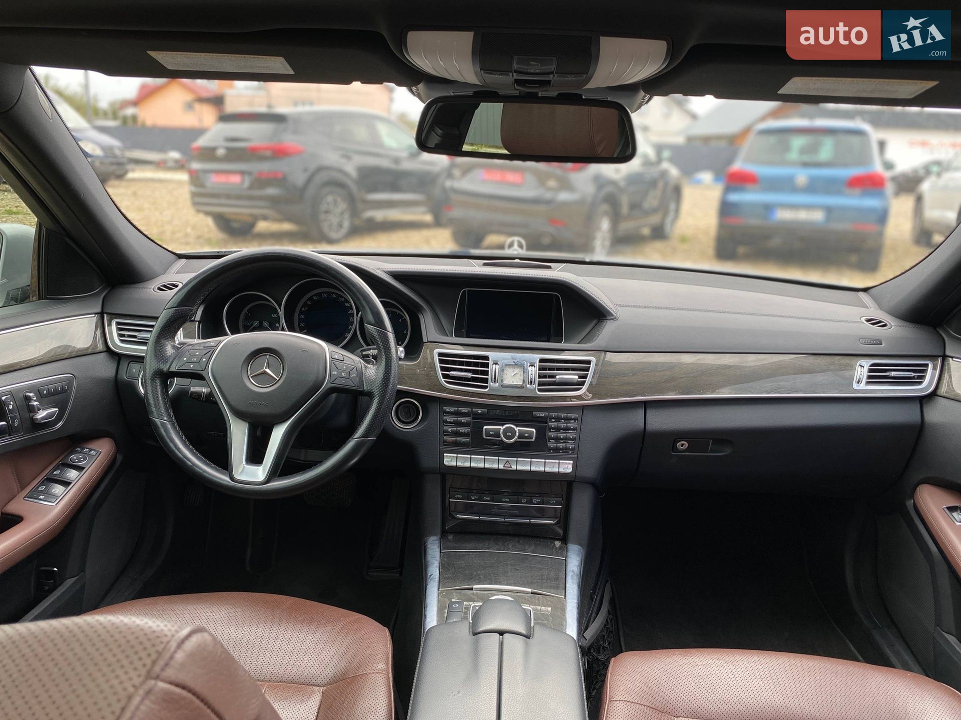 Mercedes-Benz E-Class 2013 VIN WDDHF9HB3EA945902 фото оголошення 24 з 25