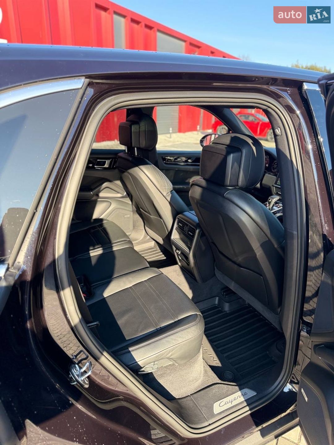 Porsche Cayenne 2018 VIN WP1ZZZ9YZKDA03524 фото оголошення 20 з 86