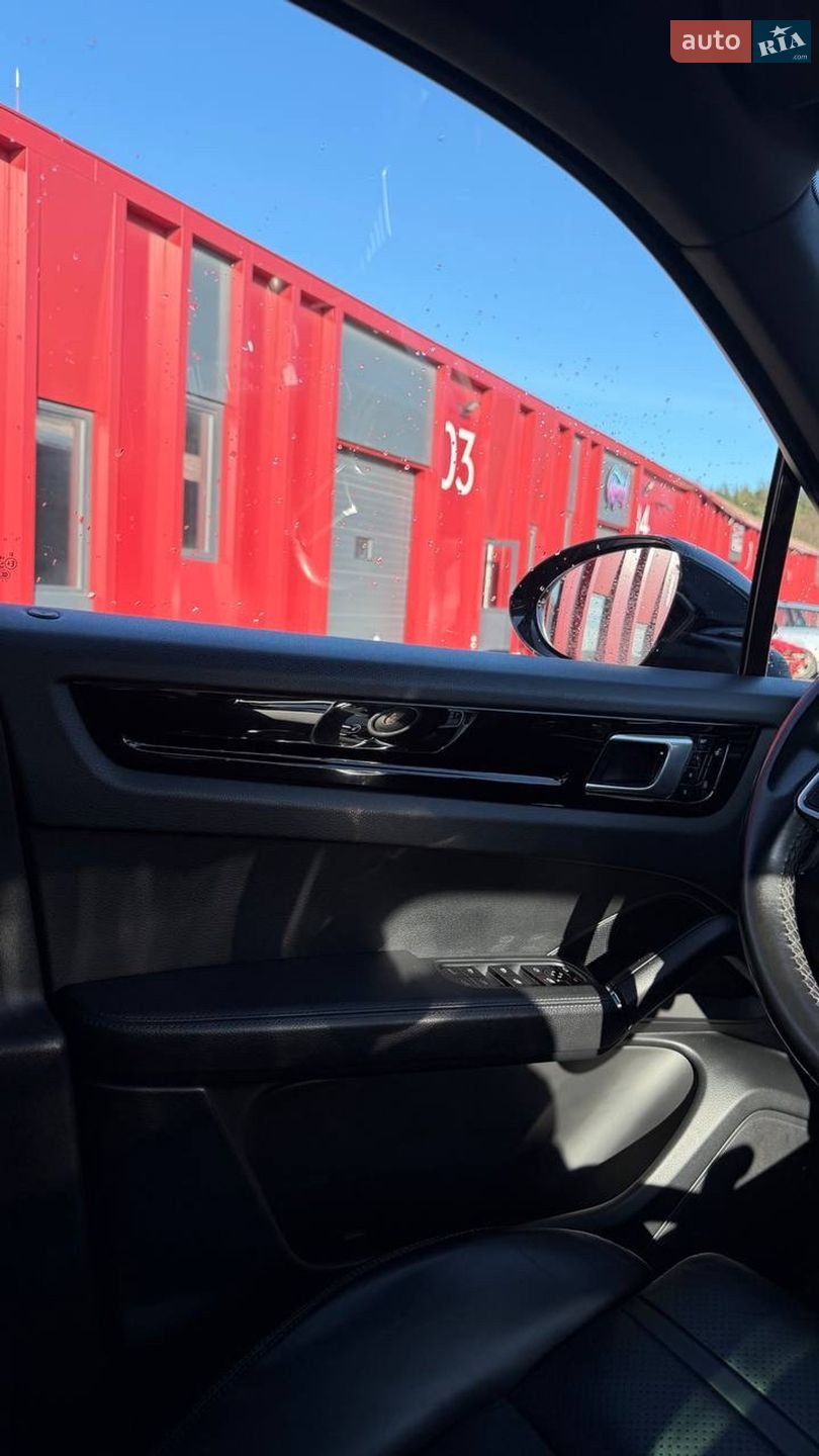 Porsche Cayenne 2018 VIN WP1ZZZ9YZKDA03524 фото оголошення 84 з 86