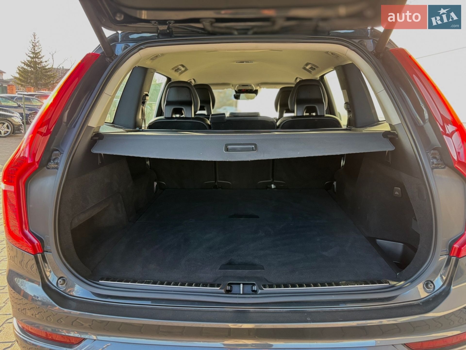 Volvo XC90 2020 VIN YV1LCK2VCM1685454 фото оголошення 24 з 61
