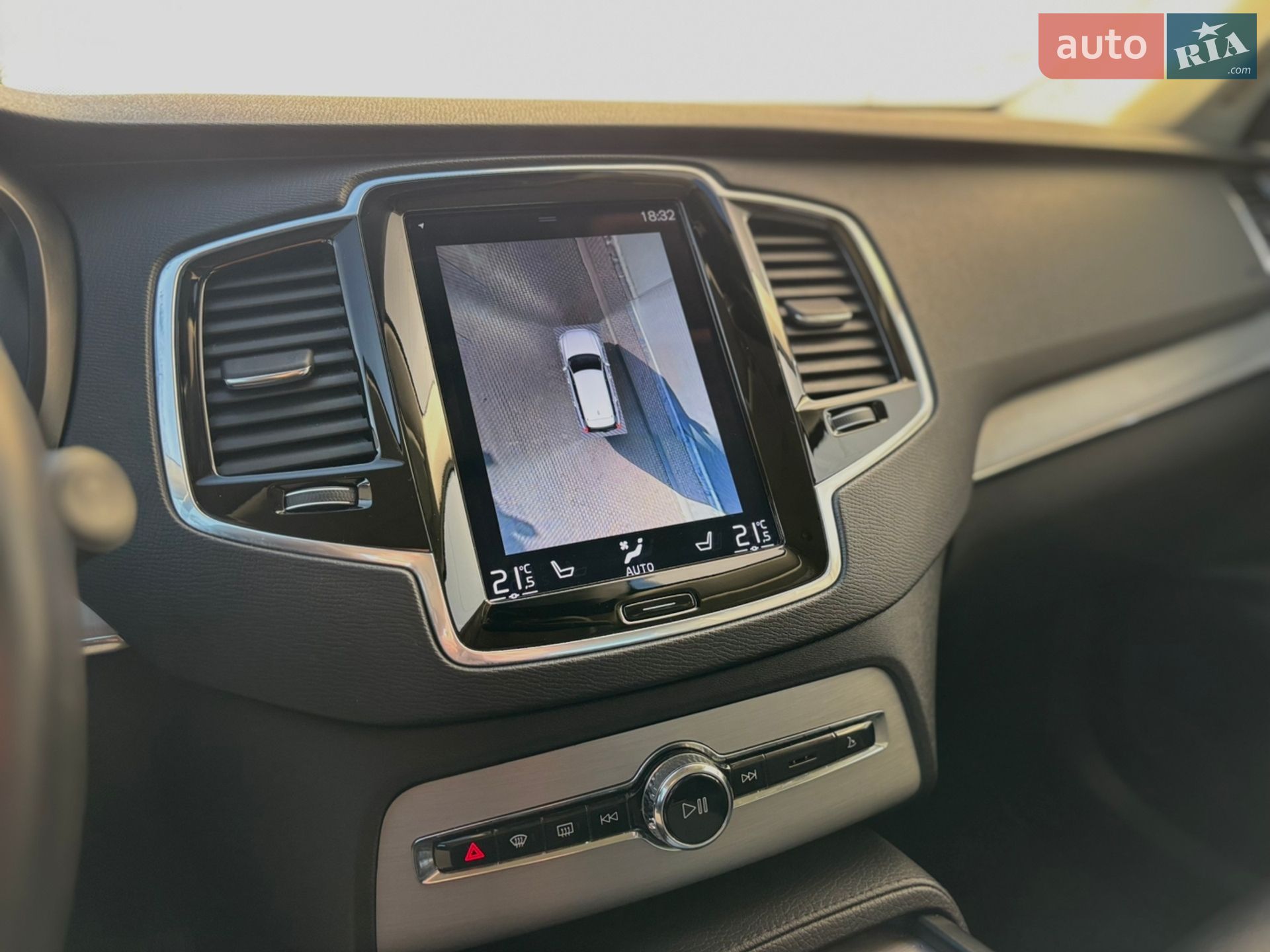 Volvo XC90 2020 VIN YV1LCK2VCM1685454 фото оголошення 38 з 61