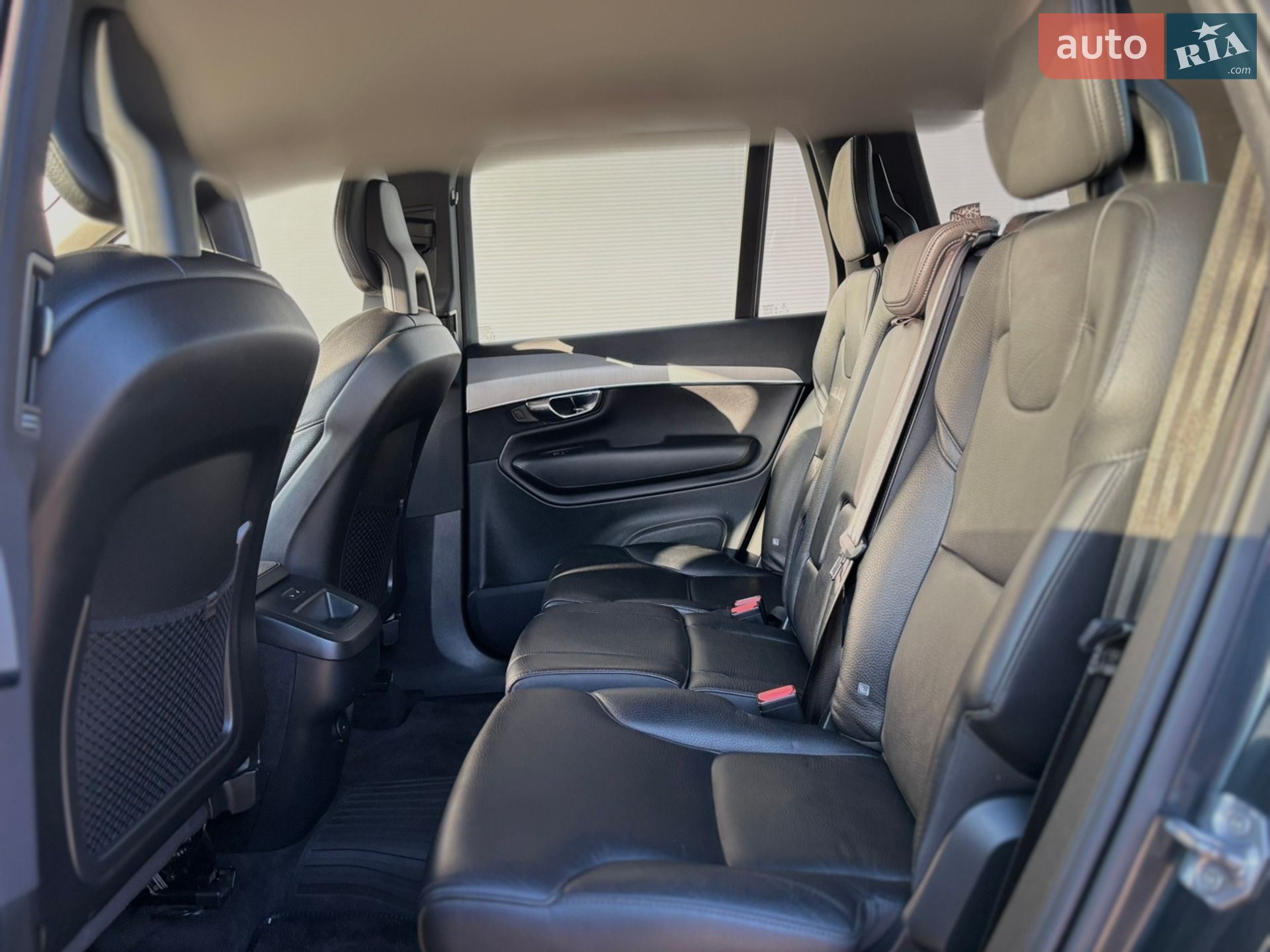 Volvo XC90 2020 VIN YV1LCK2VCM1685454 фото оголошення 46 з 61