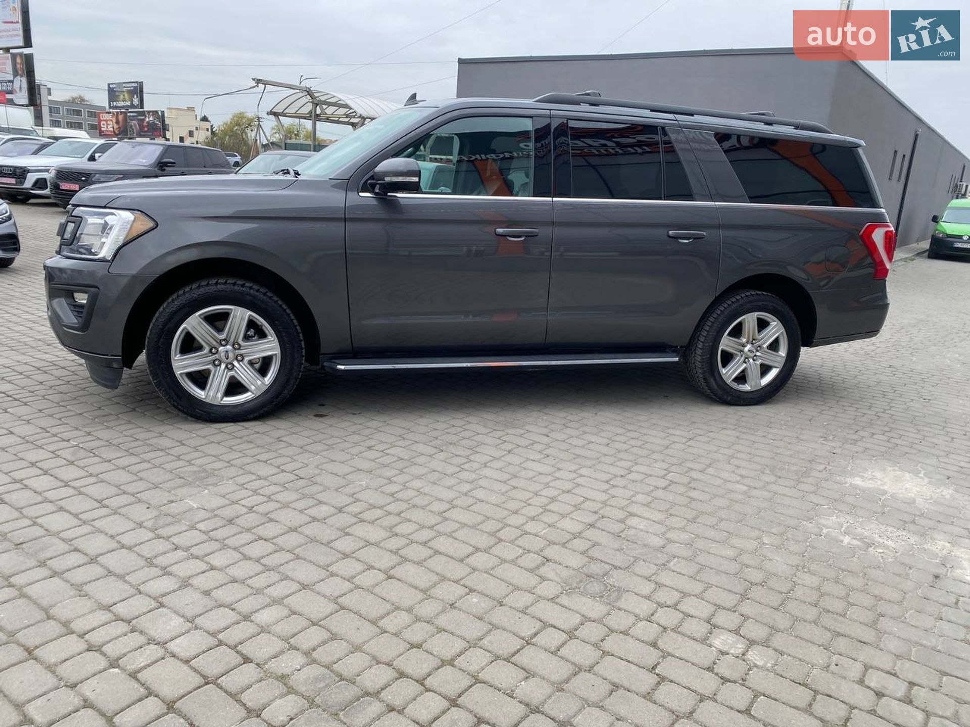 Ford Expedition 2020 VIN 1FMJK1JT4LEA37911 фото оголошення 3 з 28