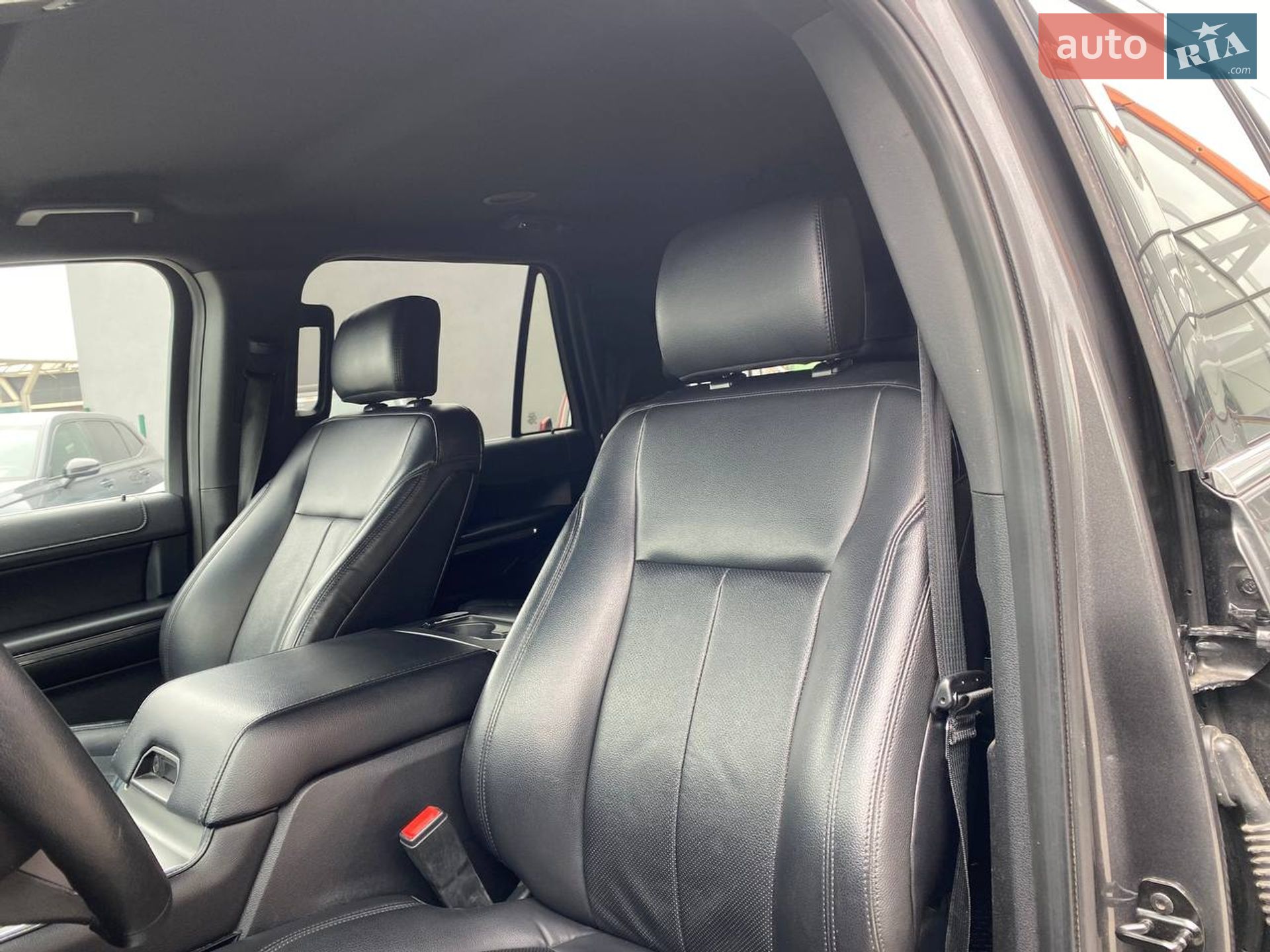 Ford Expedition 2020 VIN 1FMJK1JT4LEA37911 фото оголошення 19 з 28