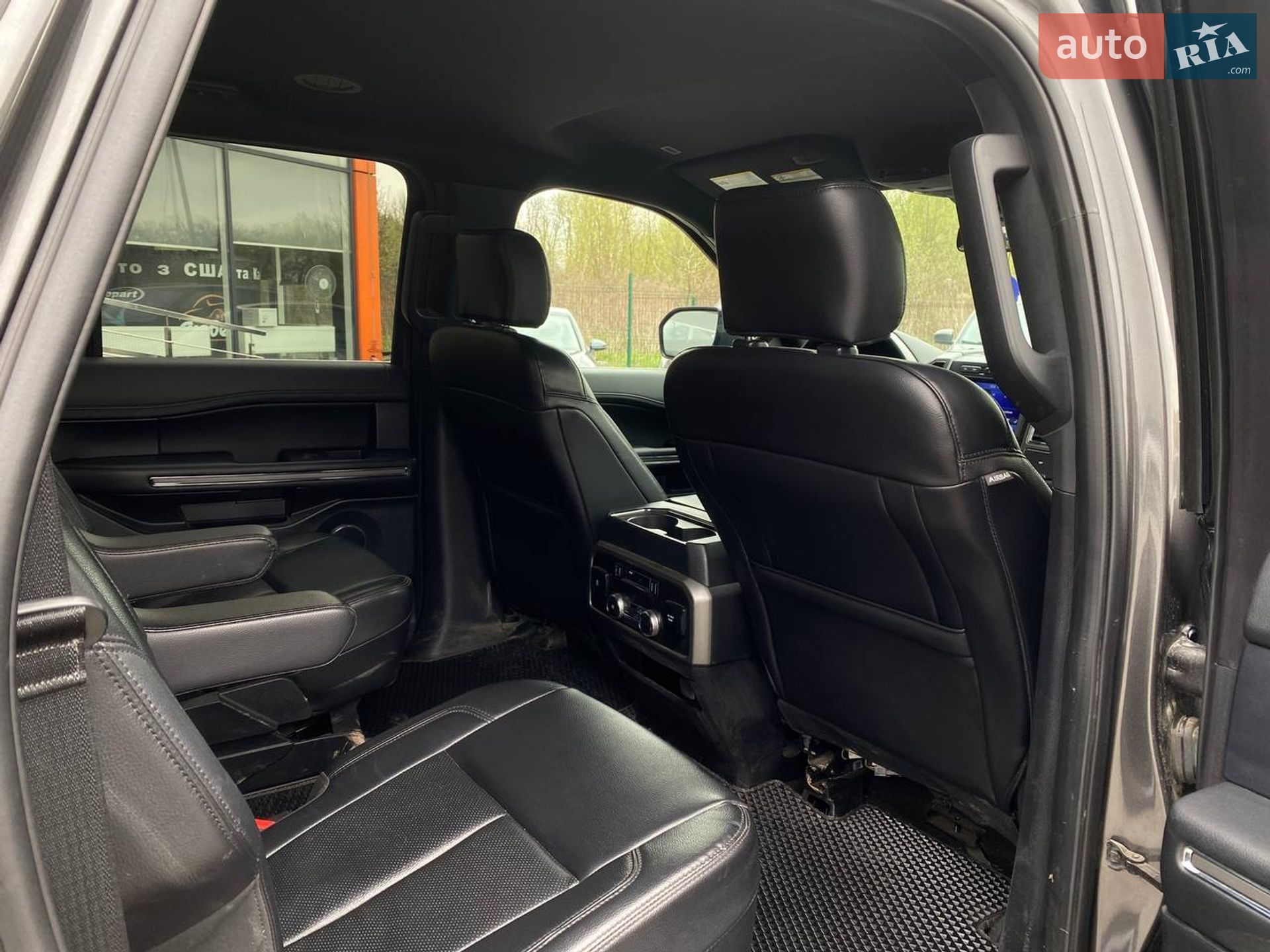 Ford Expedition 2020 VIN 1FMJK1JT4LEA37911 фото оголошення 24 з 28