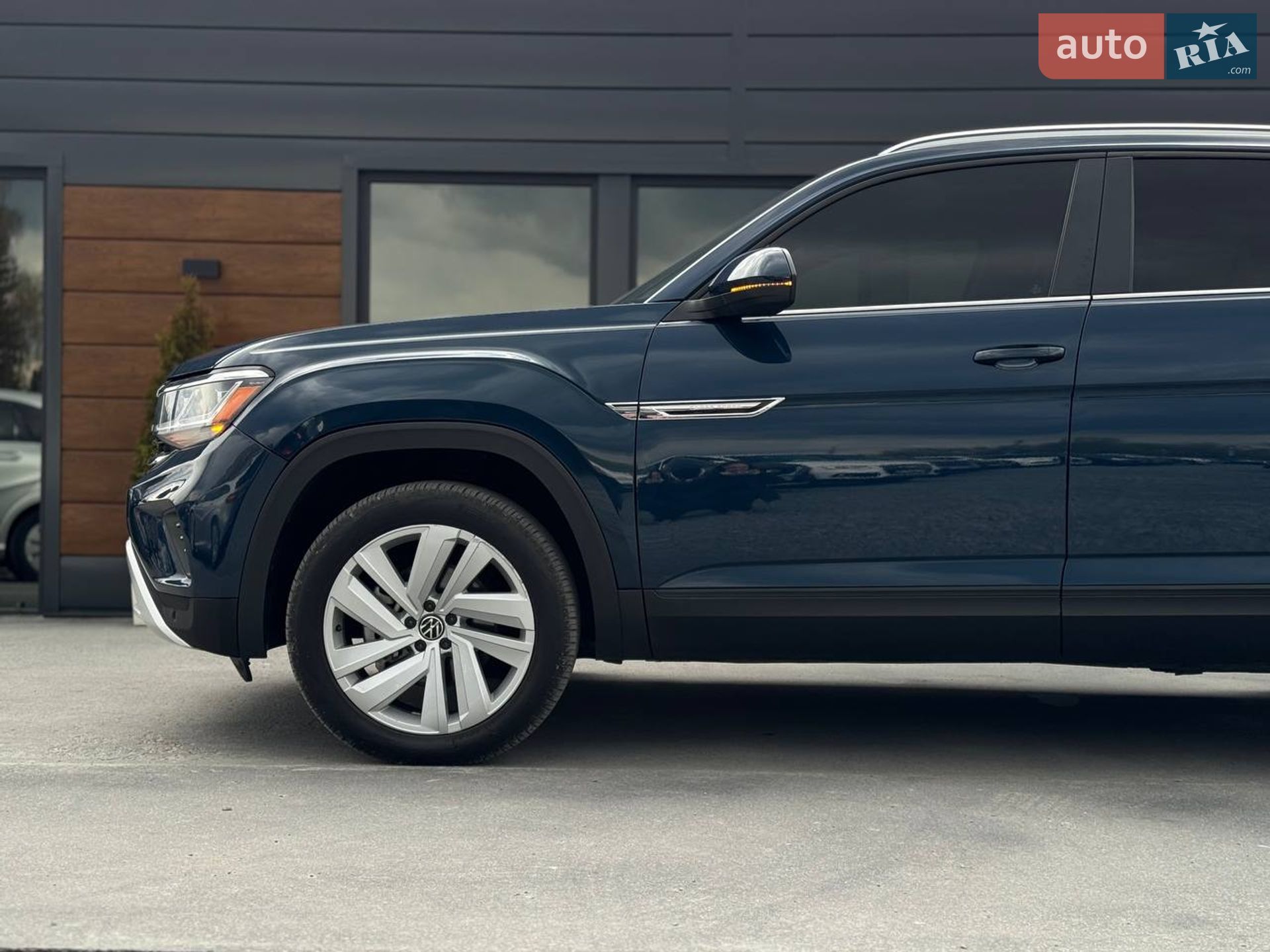 Volkswagen Atlas Cross Sport 2023 VIN 1V2WE2CA5PC216512 фото оголошення 19 з 85