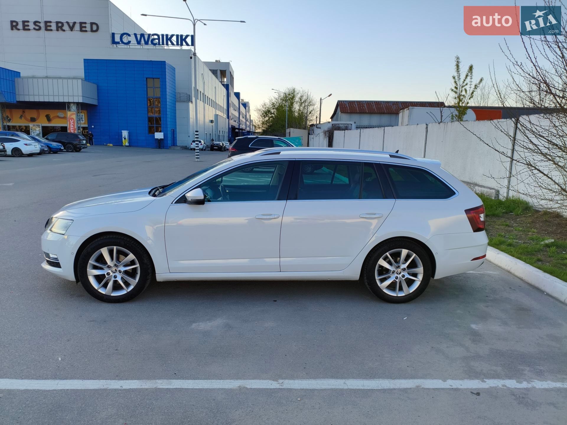 Skoda Octavia 2020 VIN TMBJJ7NE0L0045653 фото оголошення 13 з 51