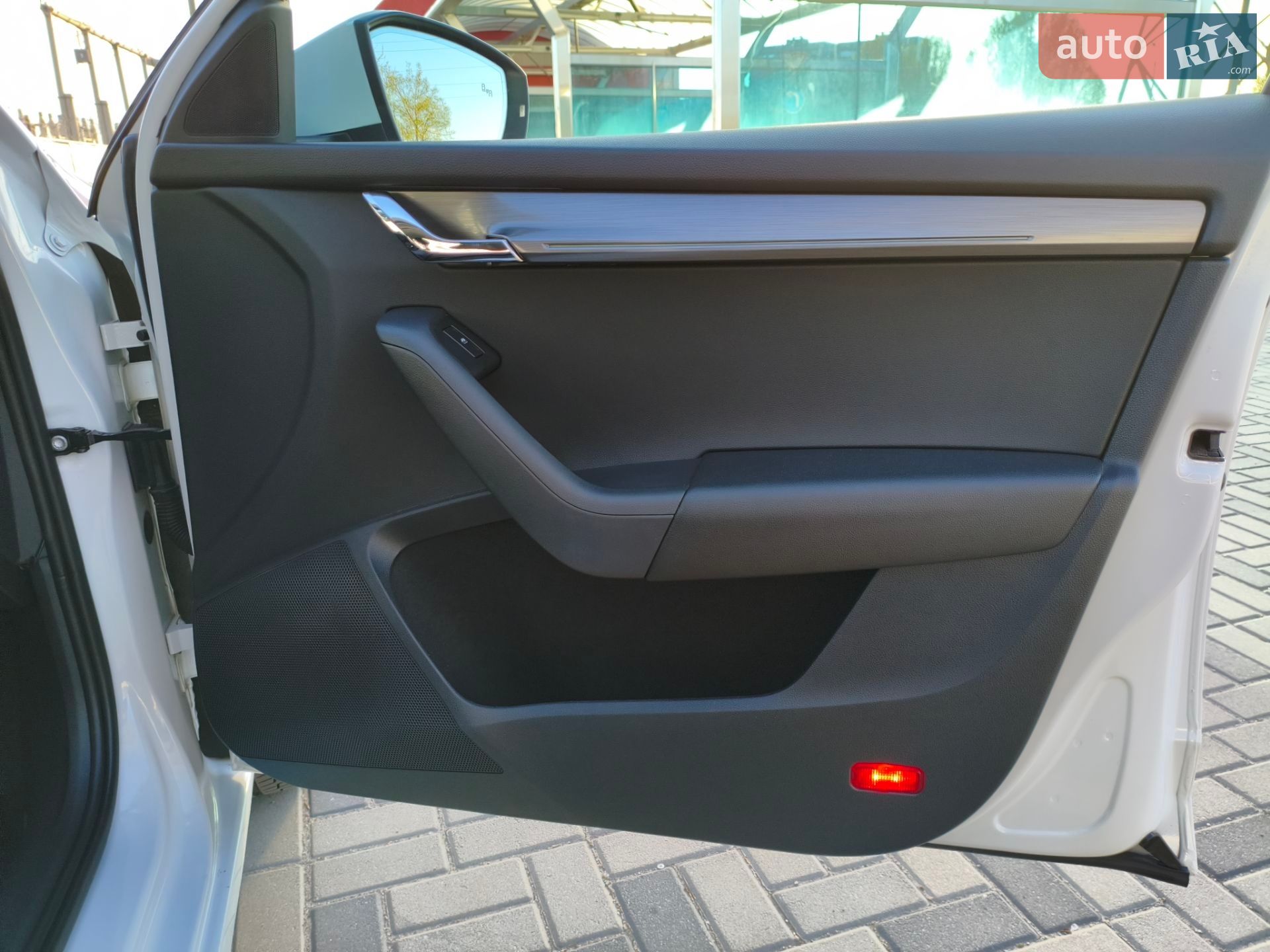 Skoda Octavia 2020 VIN TMBJJ7NE0L0045653 фото оголошення 26 з 51
