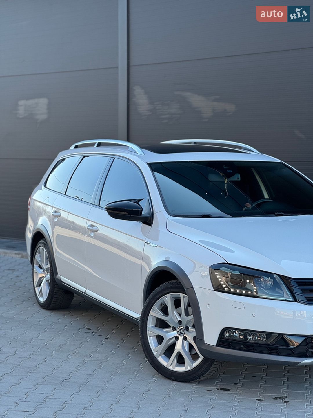 Volkswagen Passat Alltrack 2014 VIN WVWZZZ3CZEE061733 фото оголошення 5 з 56