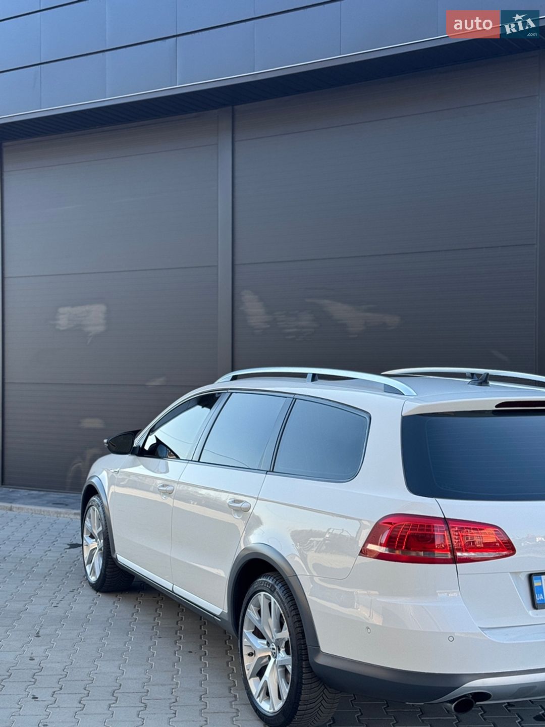 Volkswagen Passat Alltrack 2014 VIN WVWZZZ3CZEE061733 фото оголошення 14 з 56