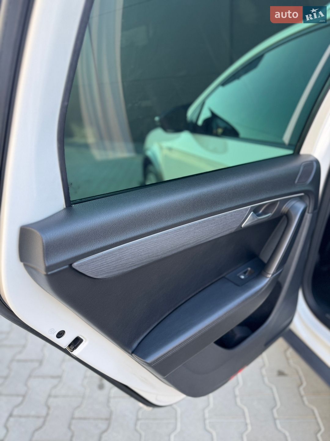 Volkswagen Passat Alltrack 2014 VIN WVWZZZ3CZEE061733 фото оголошення 30 з 56