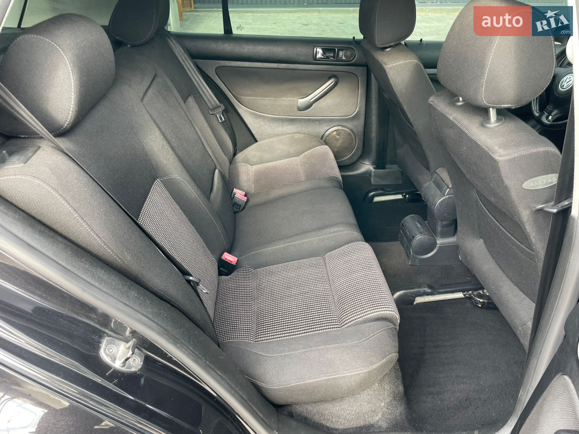 Volkswagen Golf 2003 VIN WVWZZZ1JZ3W618608 фото оголошення 19 з 25