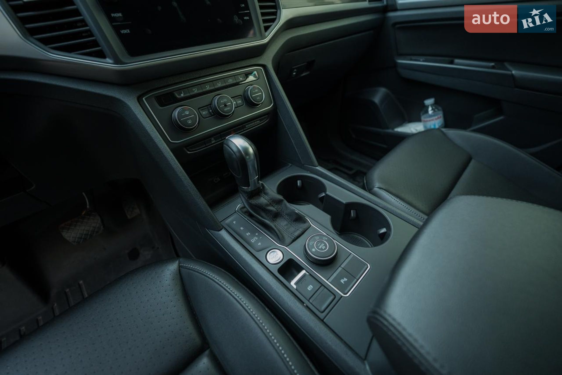 Volkswagen Atlas 2019 VIN 1V2UR2CA3KC538151 фото оголошення 15 з 26