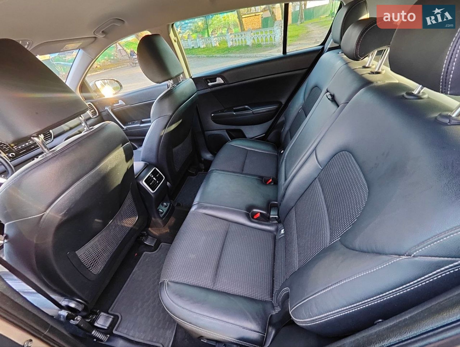 Kia Sportage 2016 VIN U5YPH813DGL198453 фото оголошення 8 з 23
