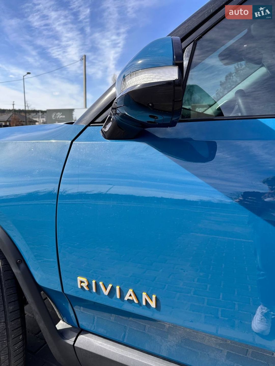 Rivian R1T 2023 VIN 7FCTGAAA0PN021721 фото оголошення 46 з 54