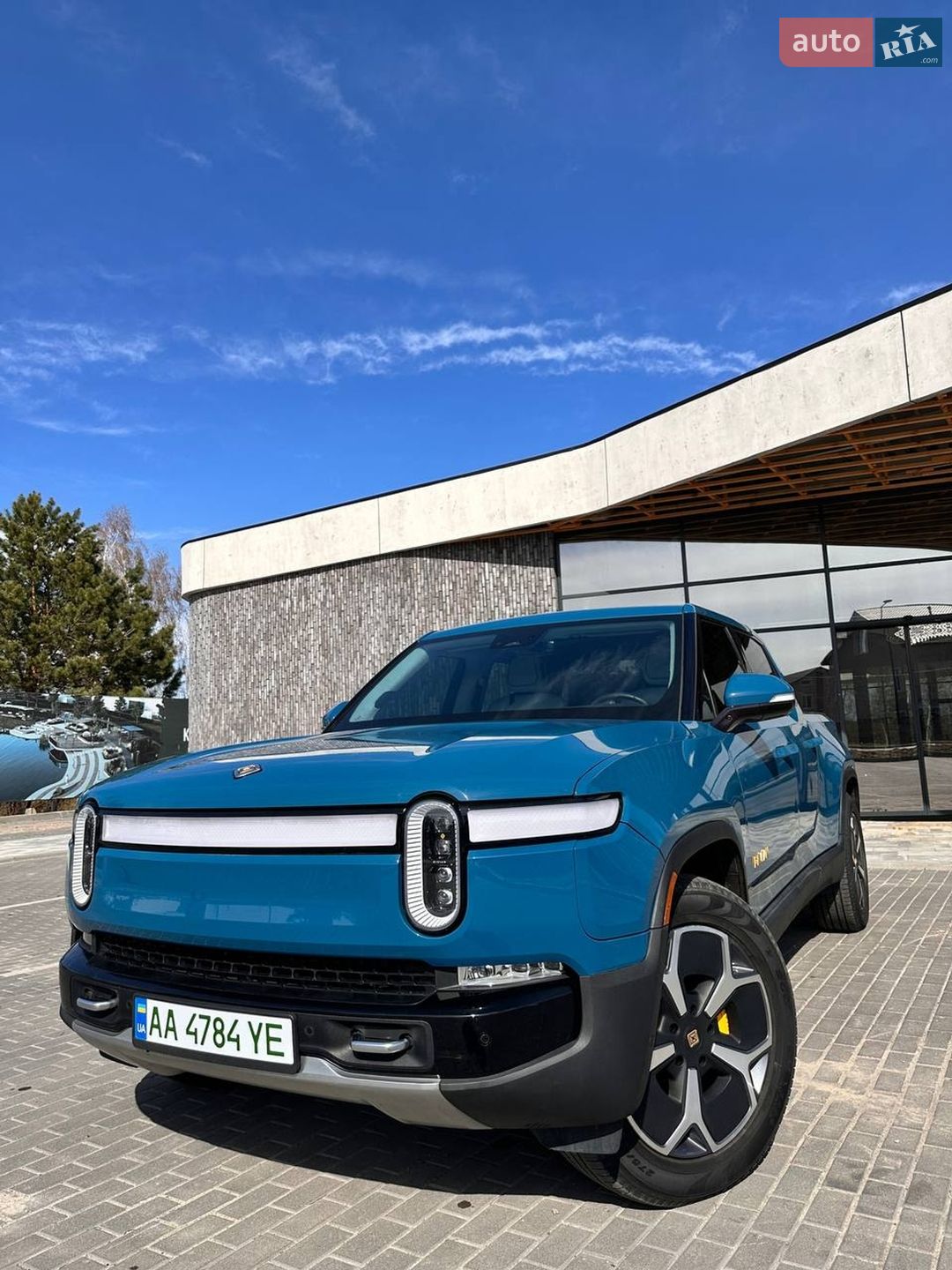 Rivian R1T 2023 VIN 7FCTGAAA0PN021721 фото оголошення 7 з 54