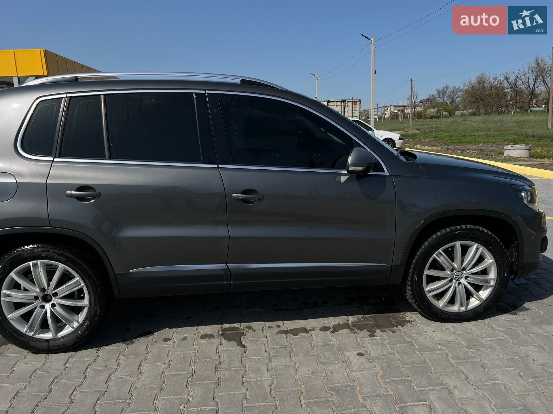 Volkswagen Tiguan 2013 VIN WVGBV3AX8EW557648 фото оголошення 5 з 11