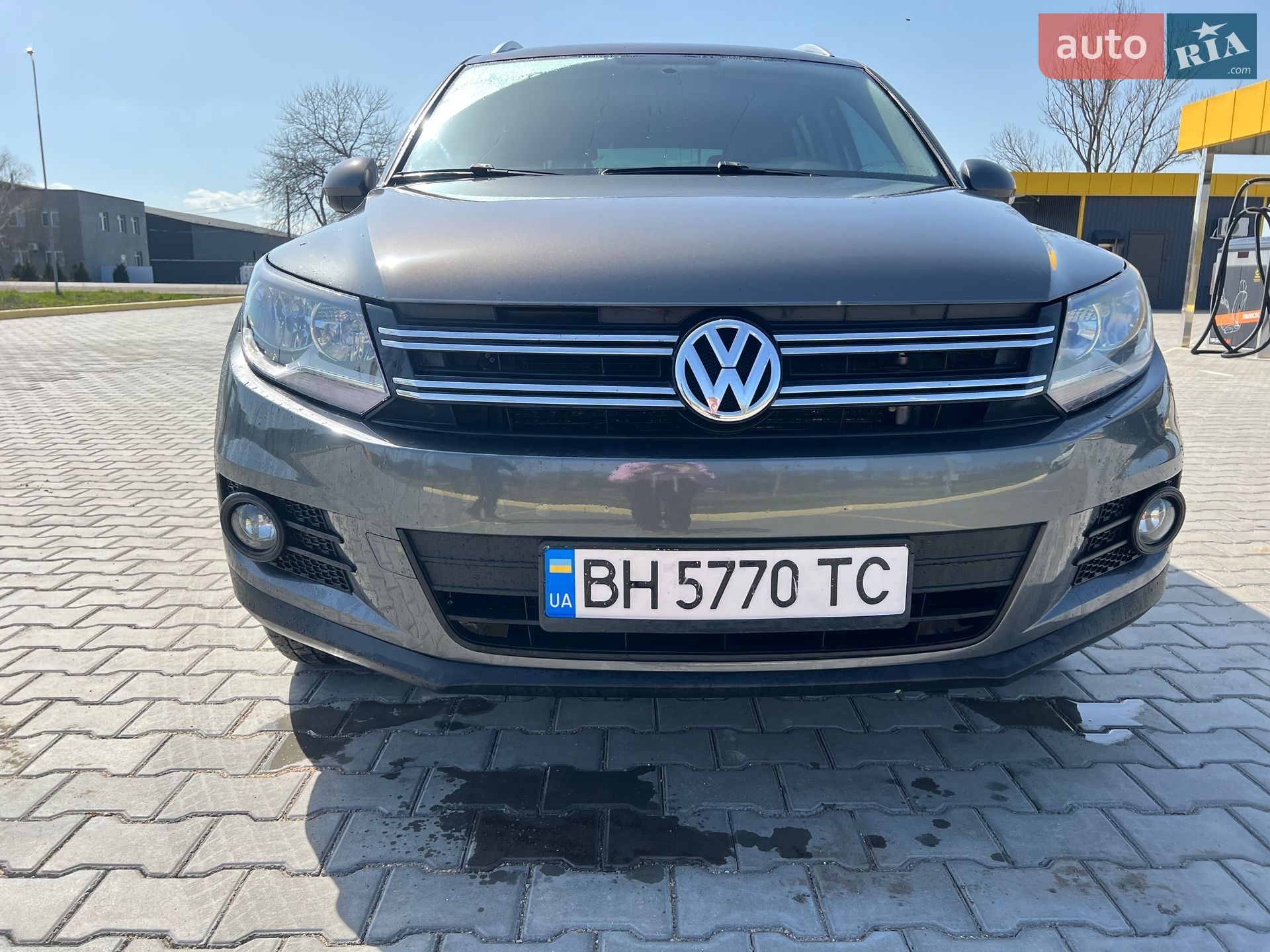 Volkswagen Tiguan 2013 VIN WVGBV3AX8EW557648 фото оголошення 8 з 11