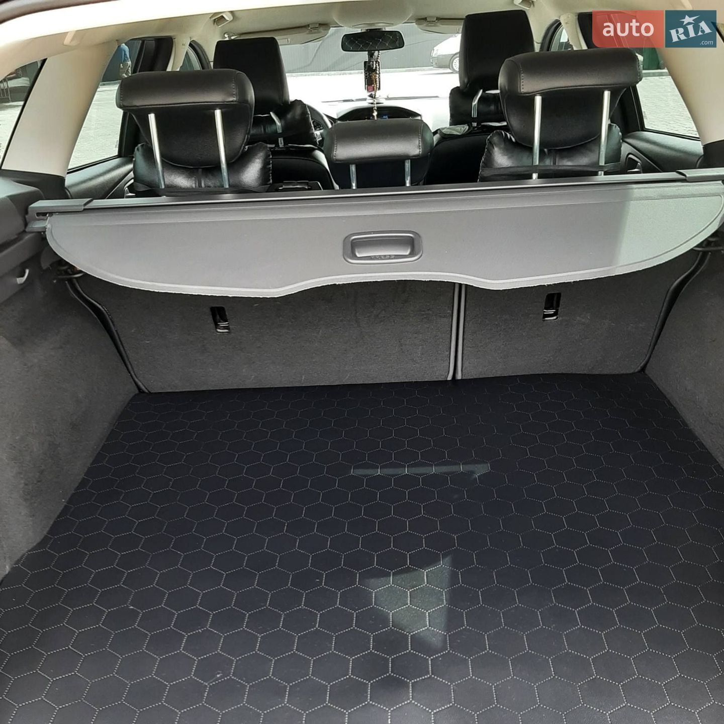Ford Focus 2013 VIN WF0LXXGCBLDJ41977 фото оголошення 10 з 12