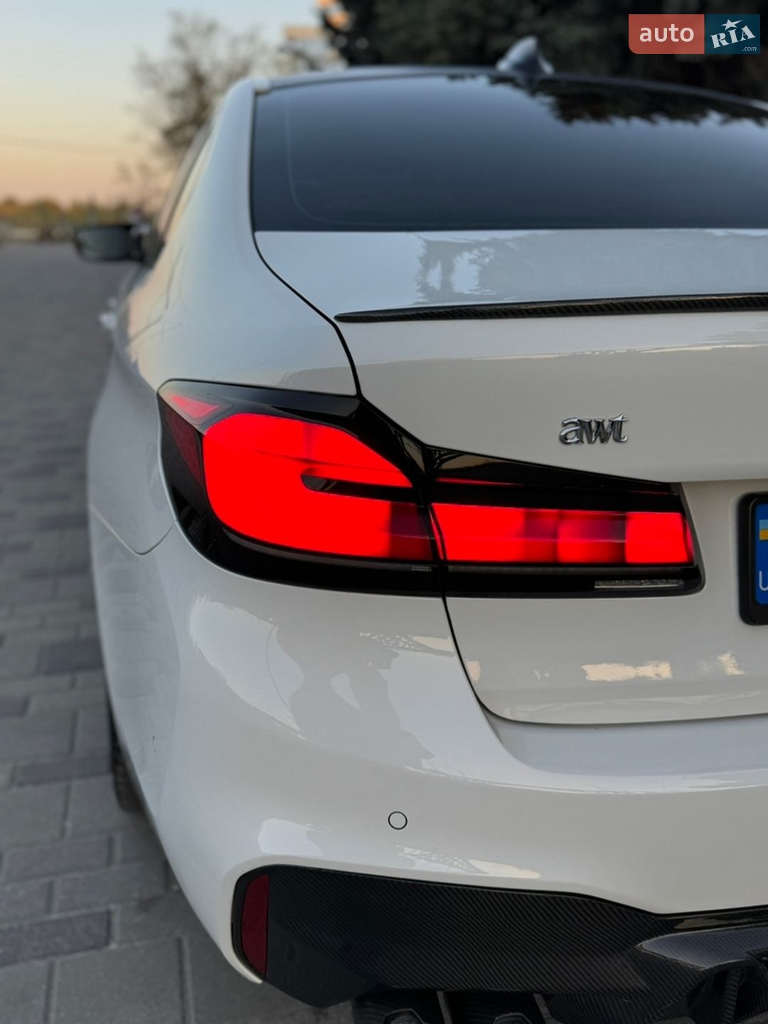 BMW 5 Series 2017 VIN WBAJC51050G468558 фото оголошення 11 з 55