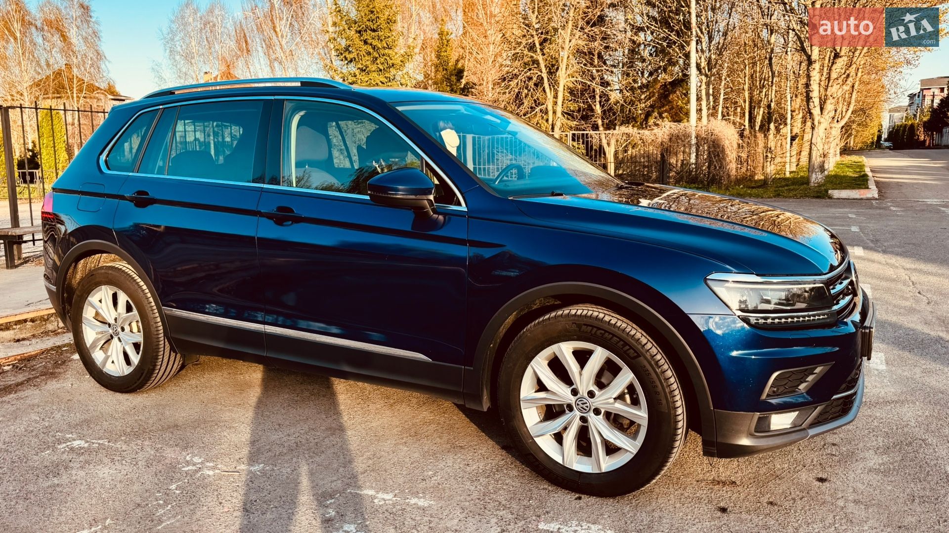 Volkswagen Tiguan 2018 VIN WVGZZZ5NZJW914607 фото оголошення 4 з 15