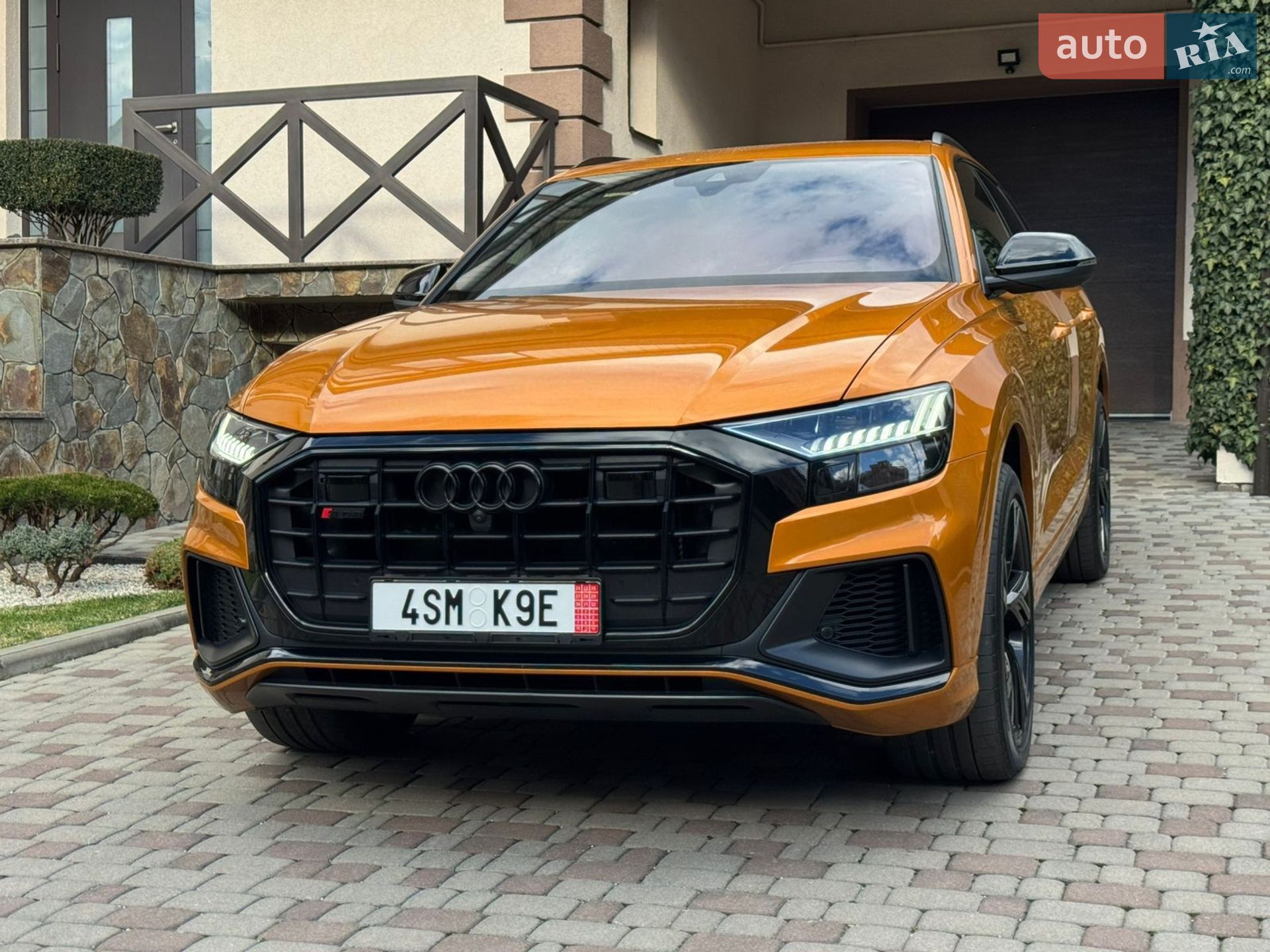 Audi Q8 2020 VIN WAUZZZF15LD016304 фото оголошення 3 з 36